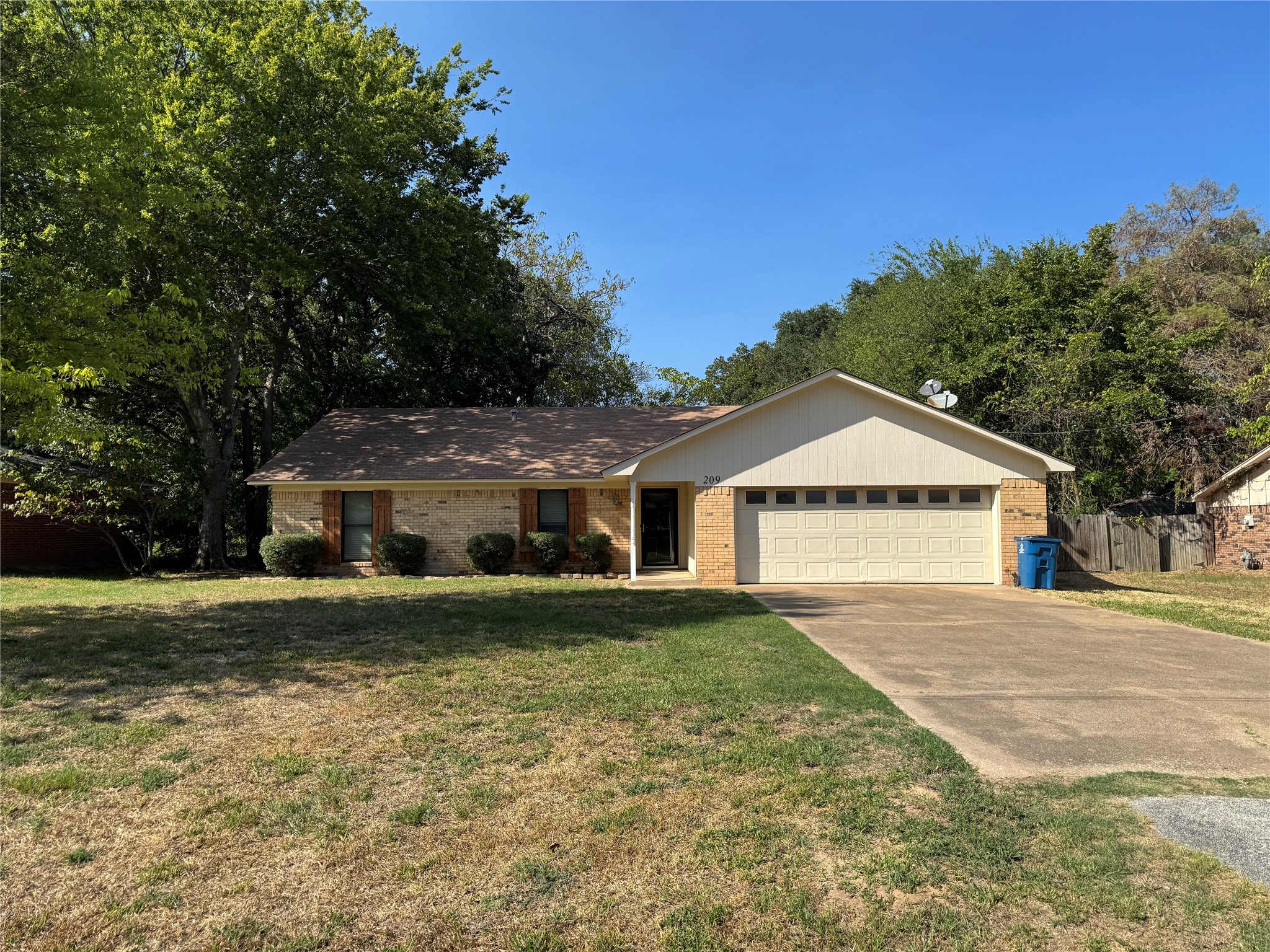 209 Magnolia Lane