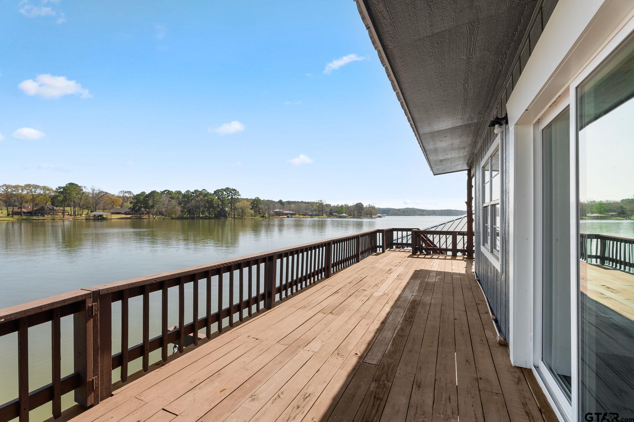 2658 Aqua Vista