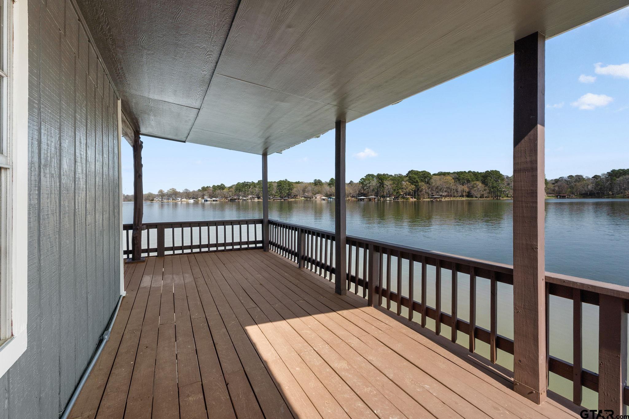 2658 Aqua Vista