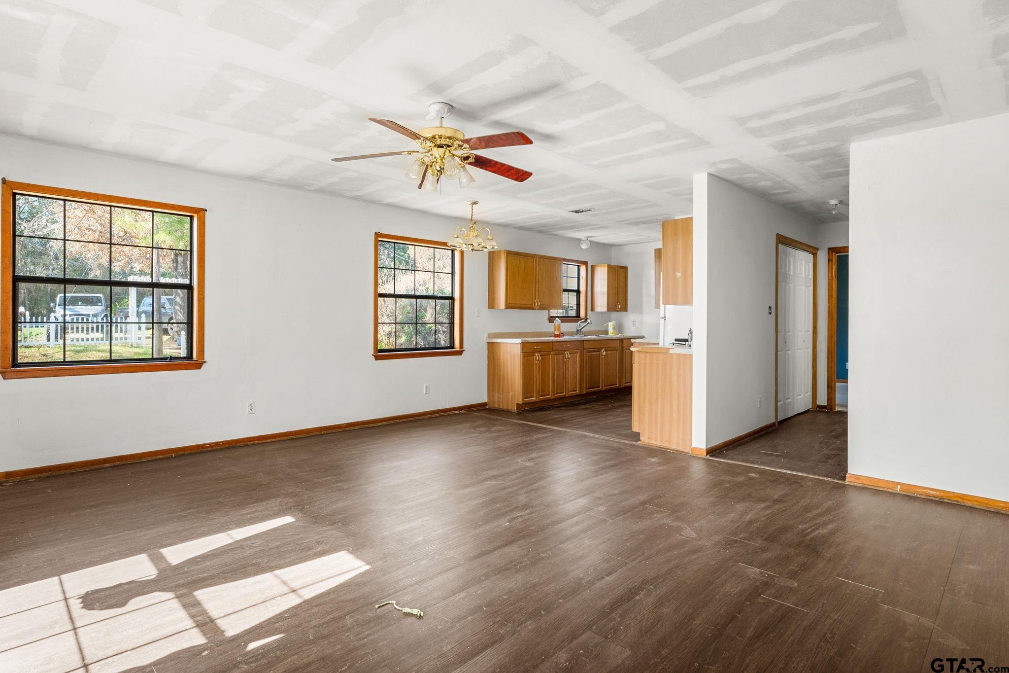 2658 Aqua Vista