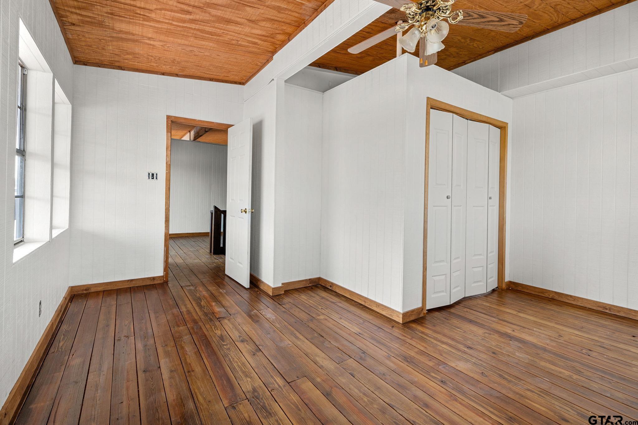 2658 Aqua Vista