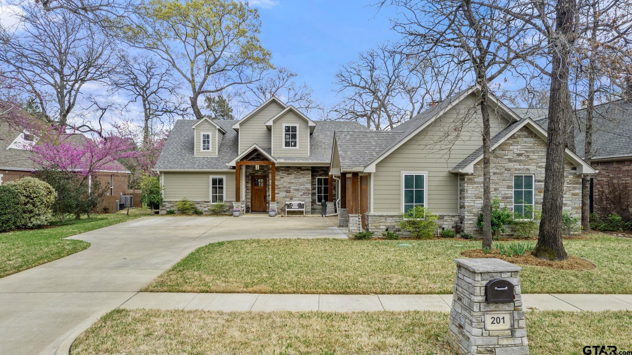 201 Dogwood Lakes Circle