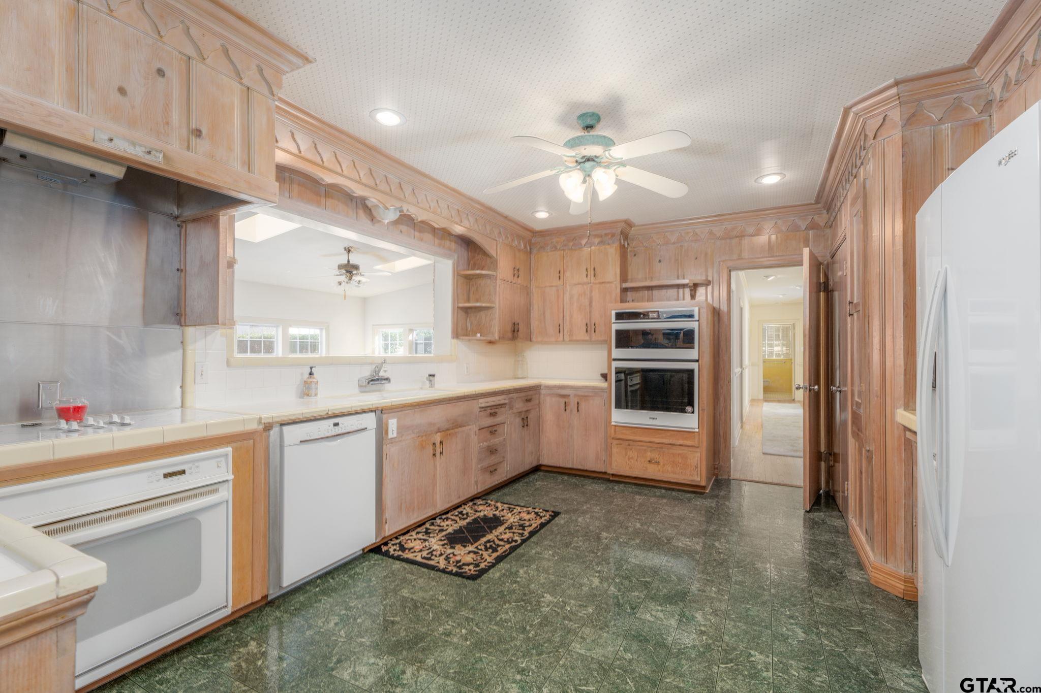 308 E 3rd