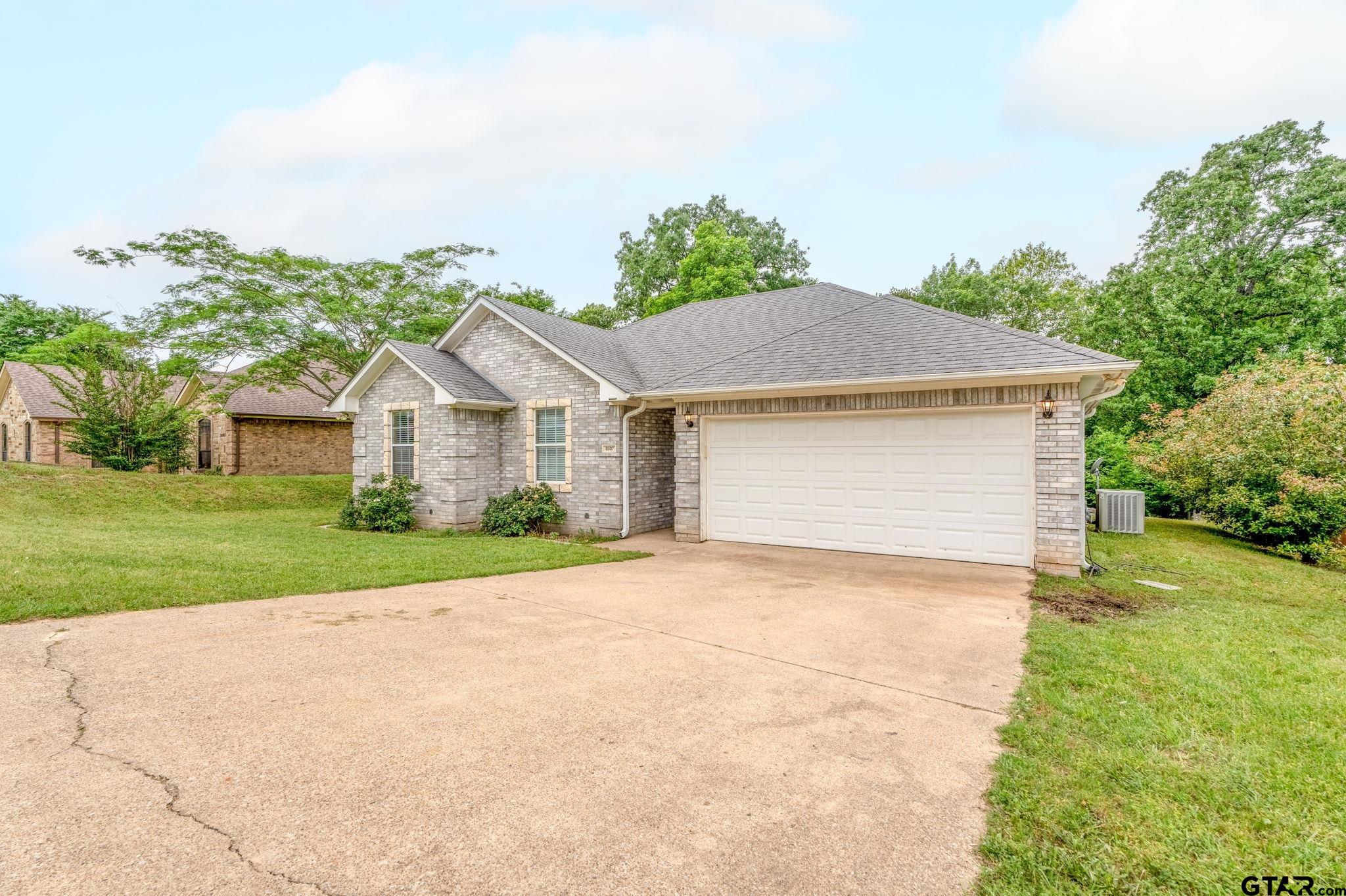 8007 Cottonwood