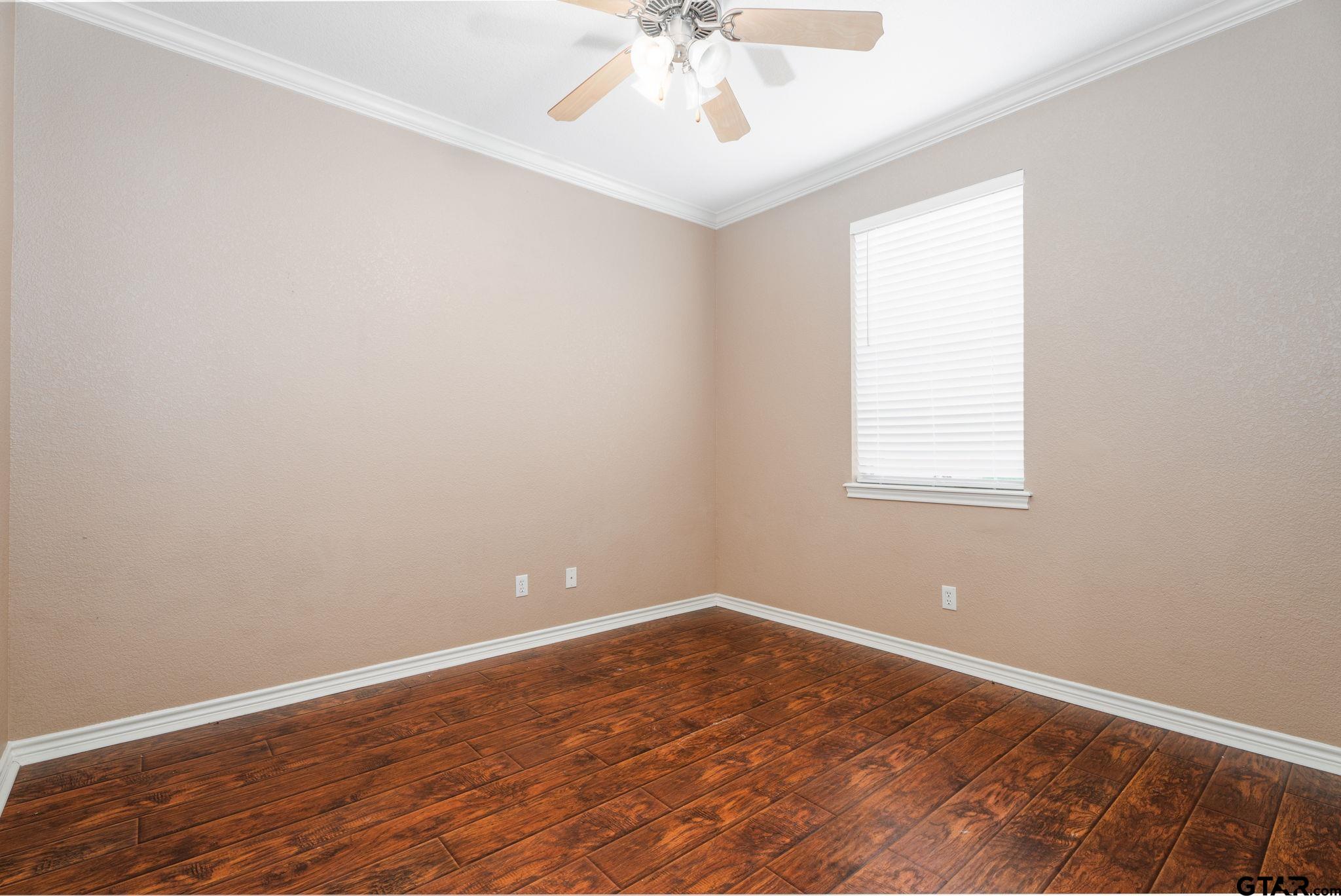 8007 Cottonwood