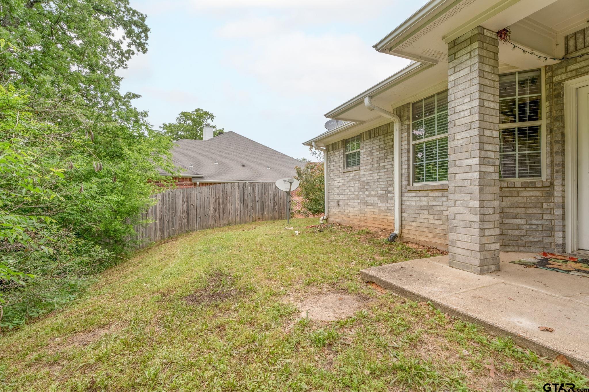 8007 Cottonwood