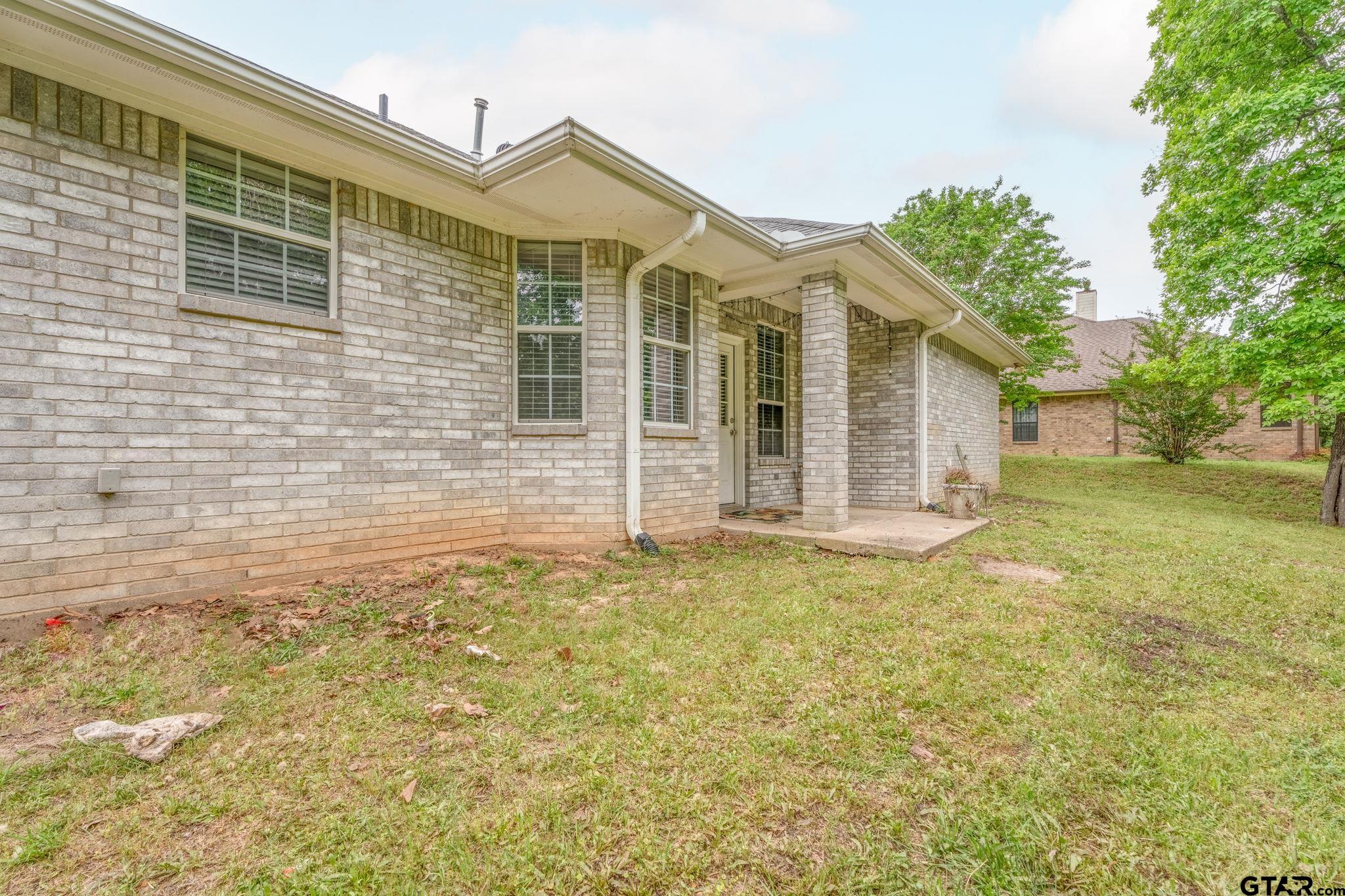 8007 Cottonwood