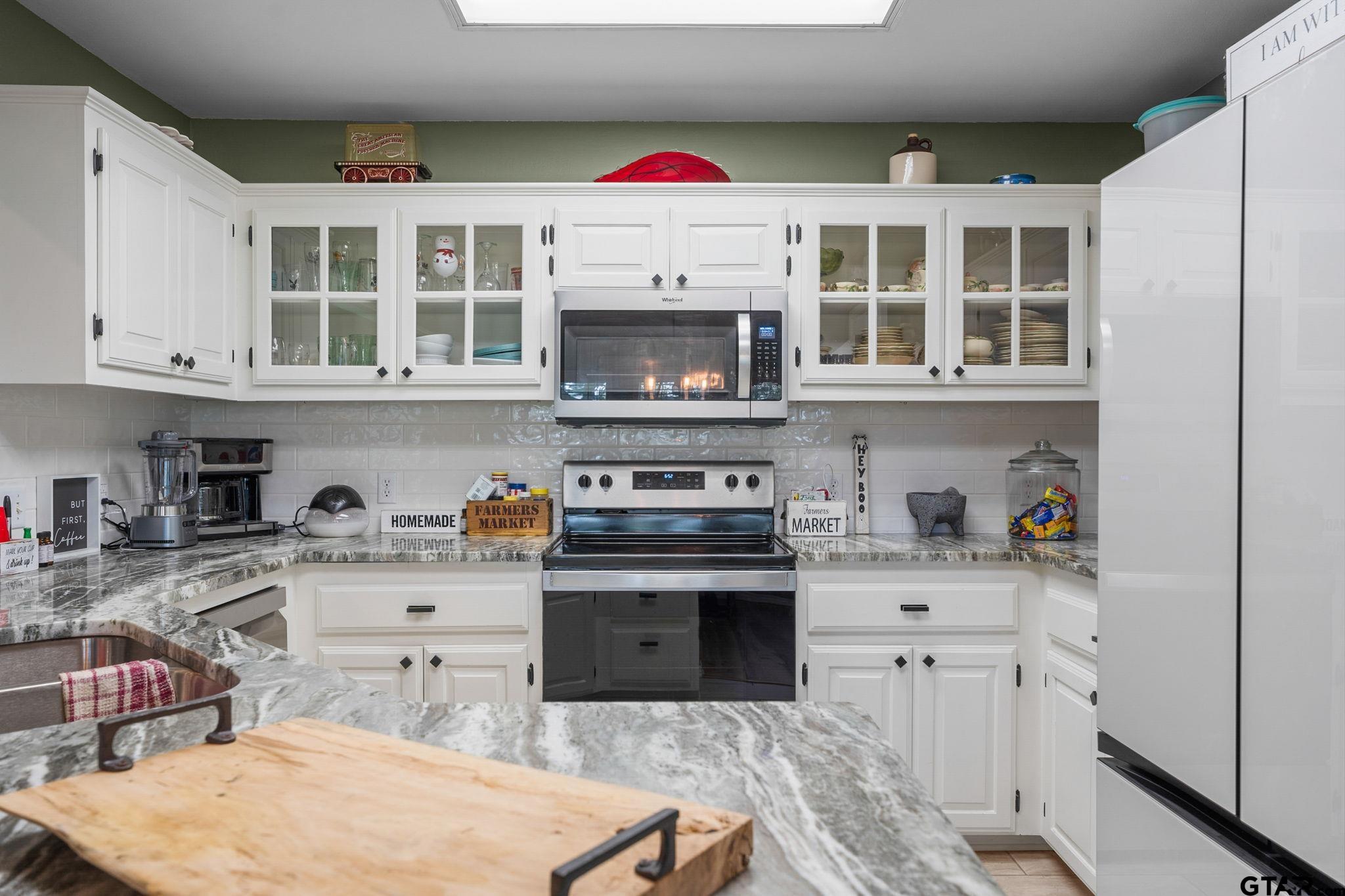 2902 Augusta