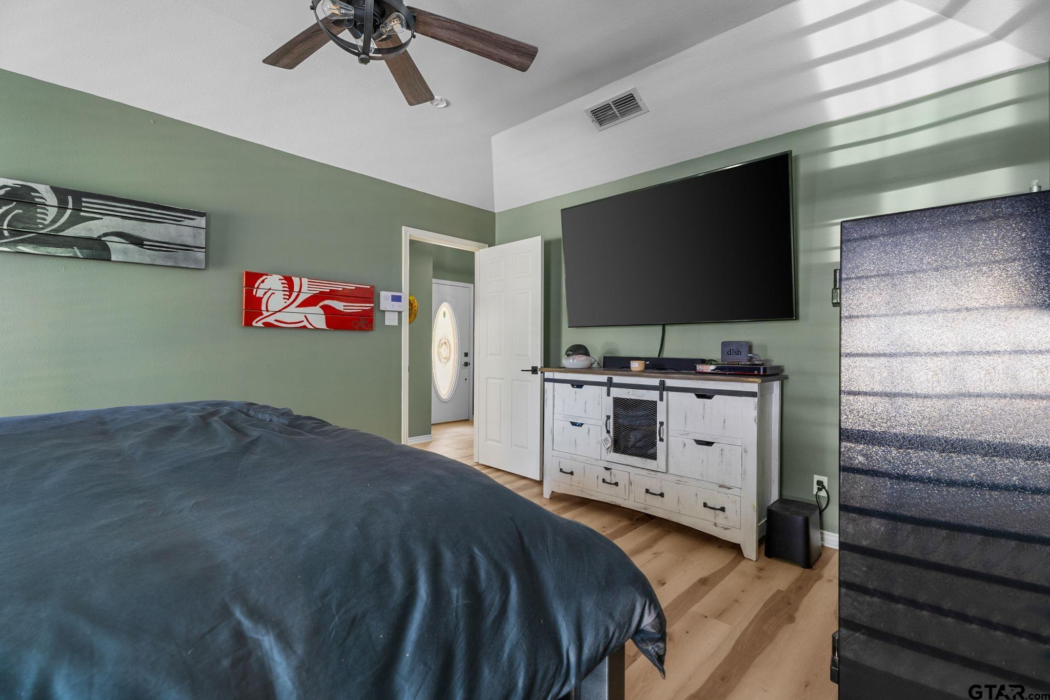 2902 Augusta