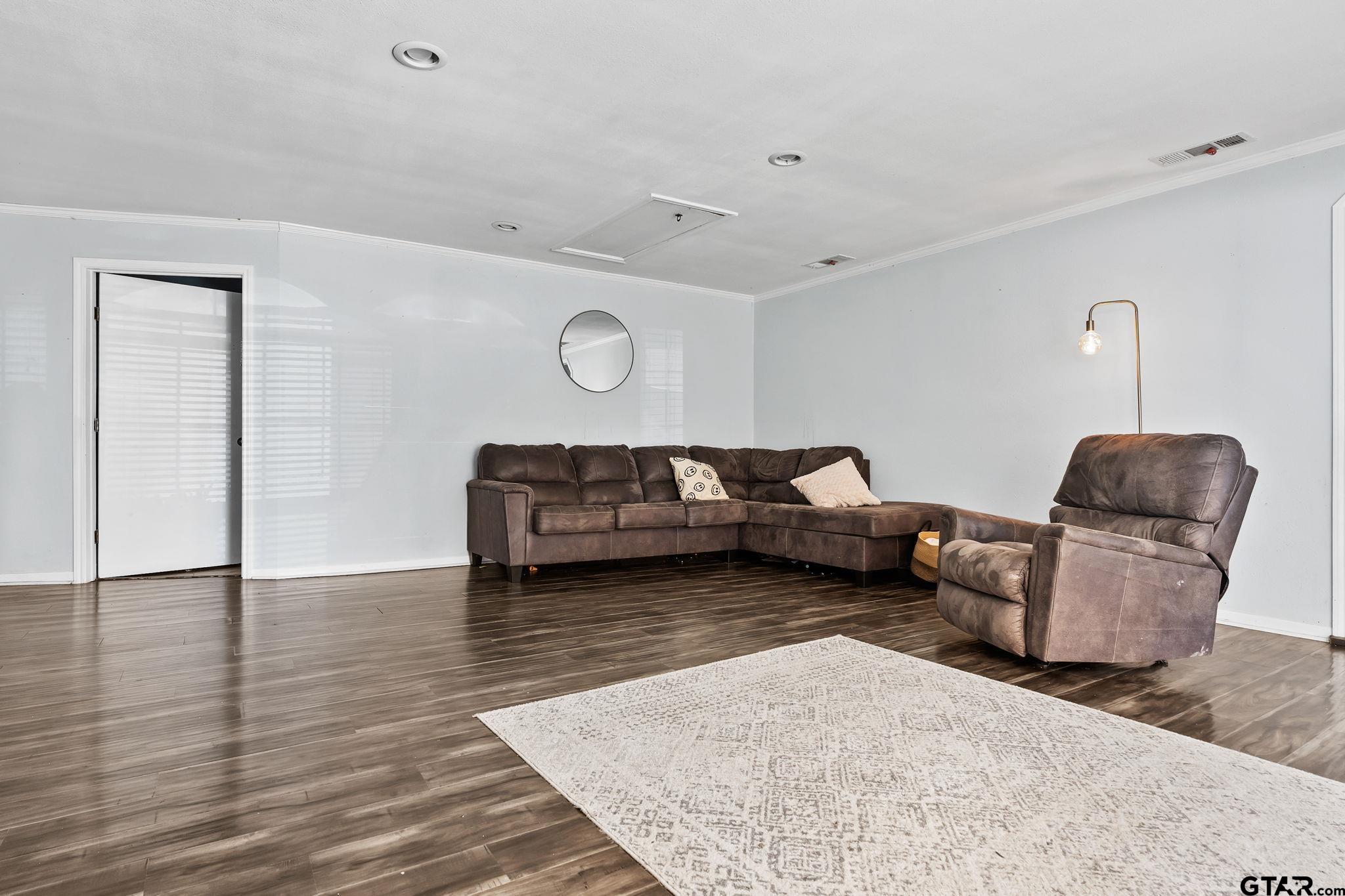 10921 County Road 2250