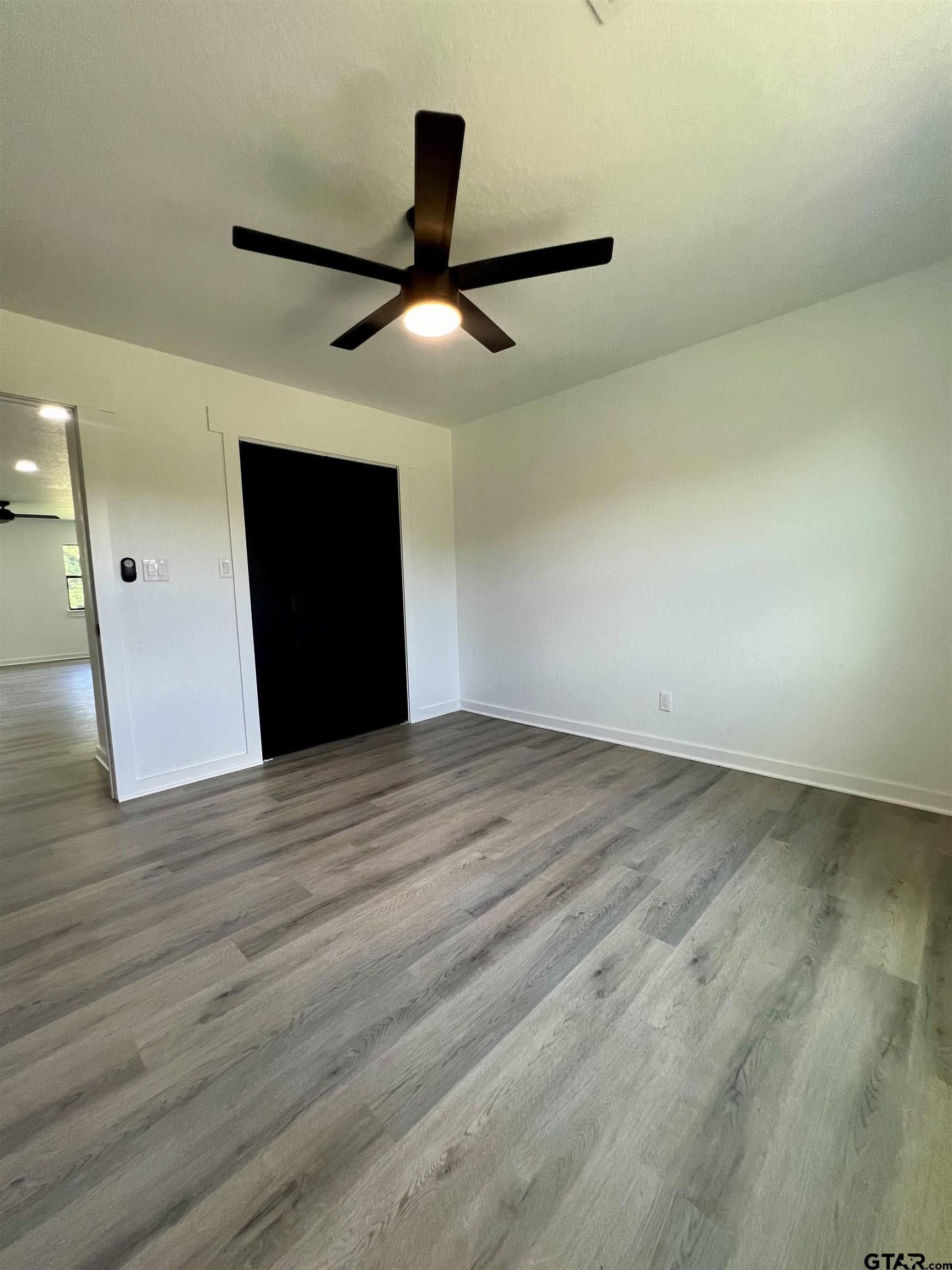 2215 Evergreen