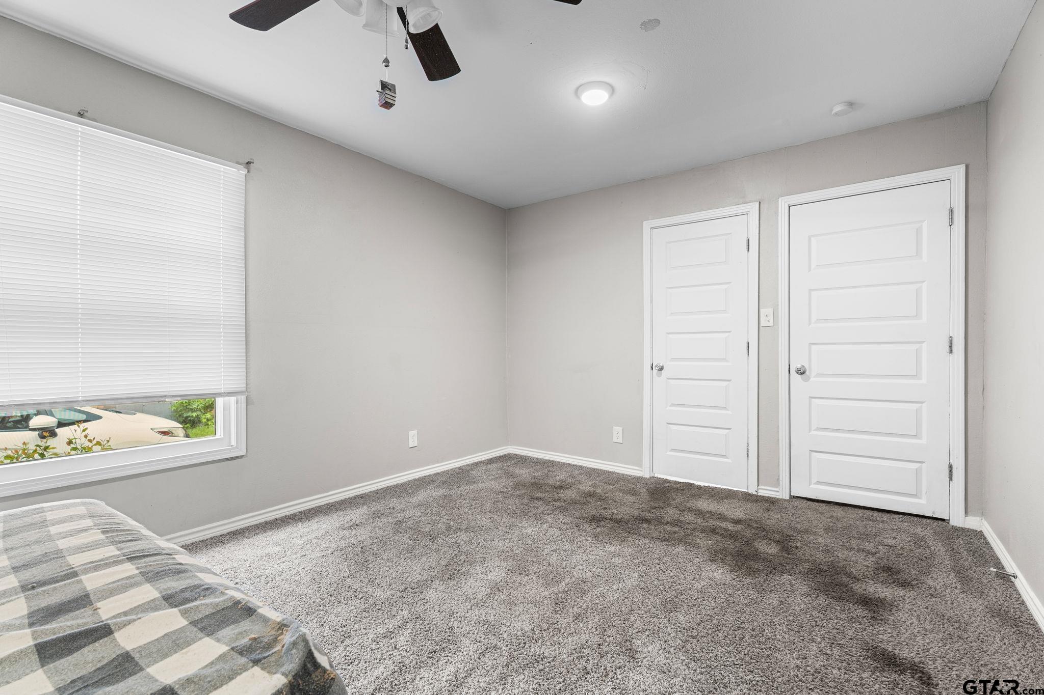 1226 Ridgeview