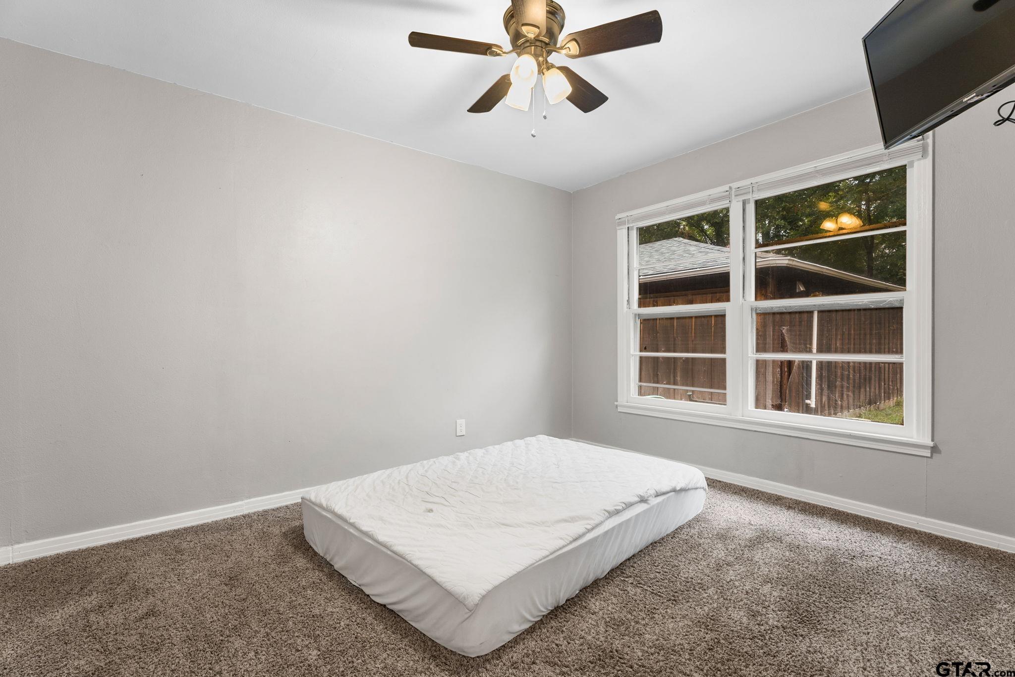1226 Ridgeview
