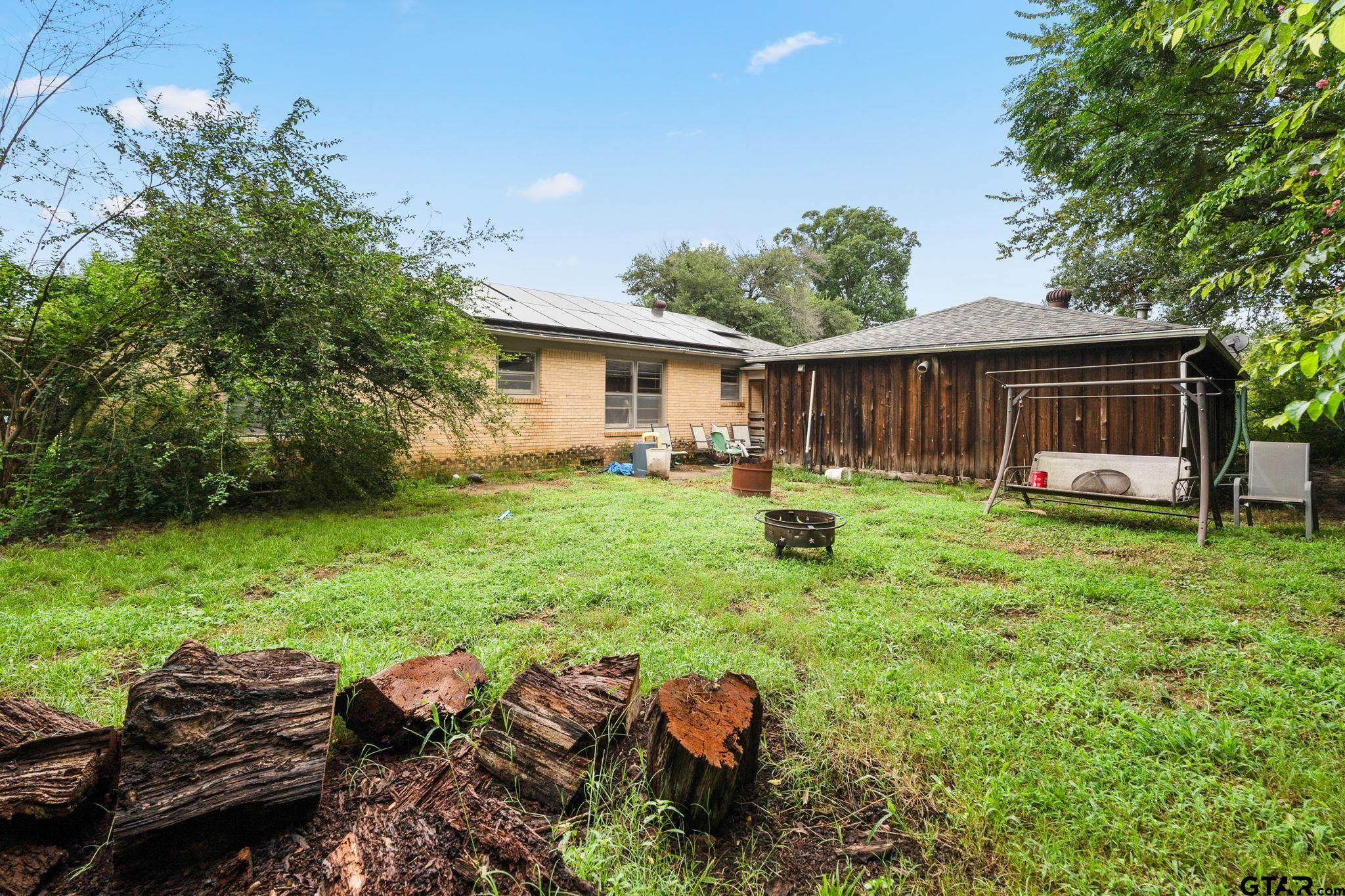 1226 Ridgeview