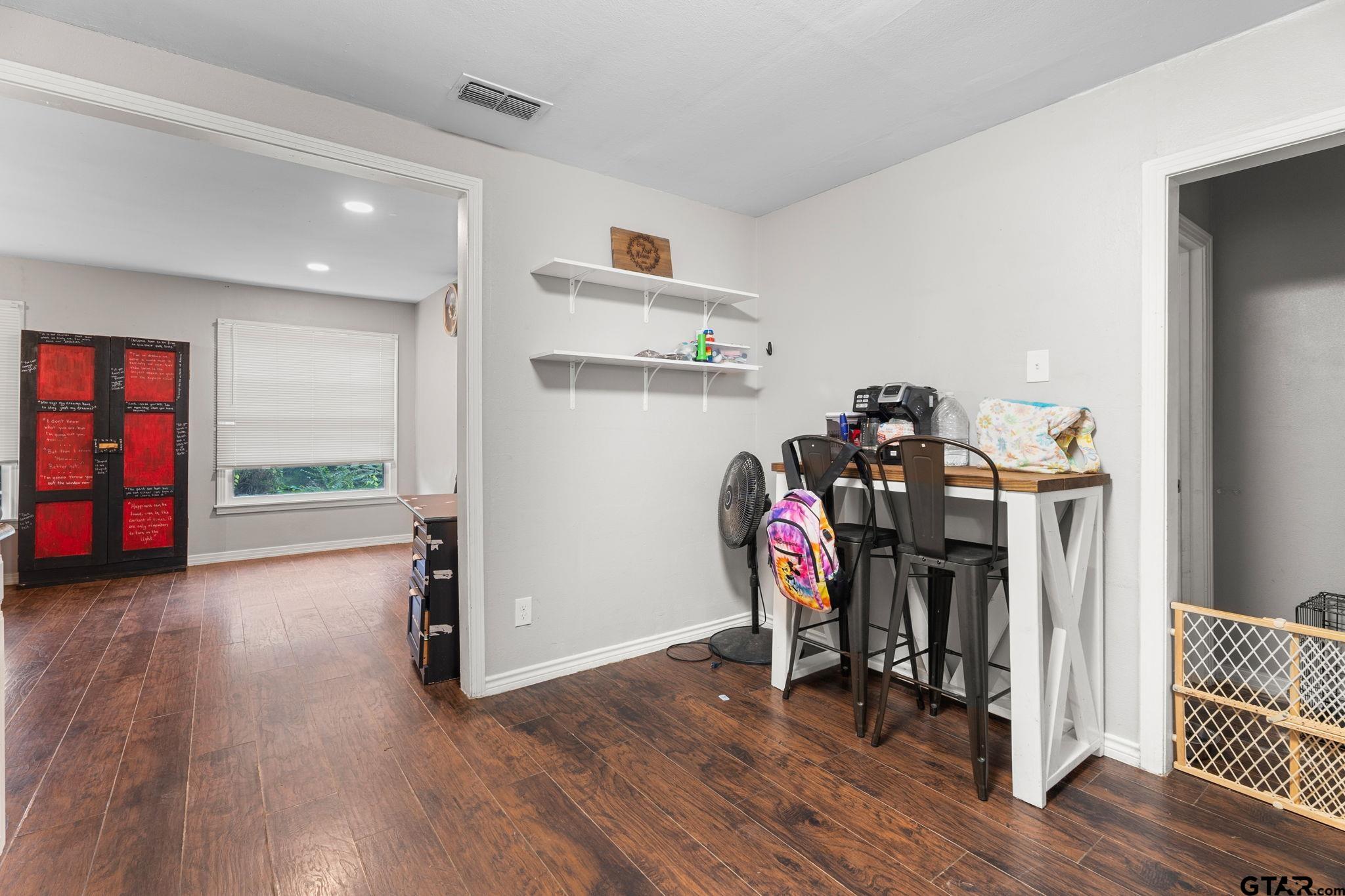 1226 Ridgeview