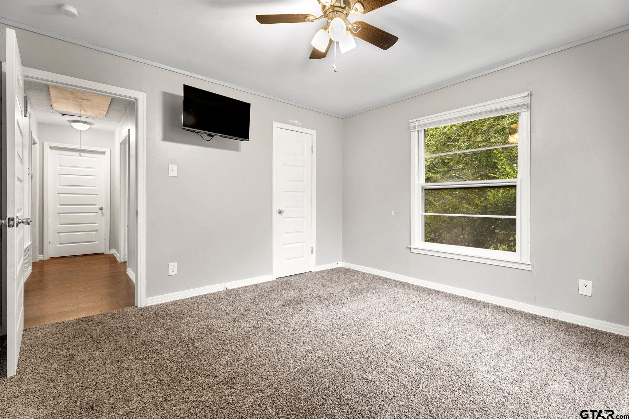 1226 Ridgeview