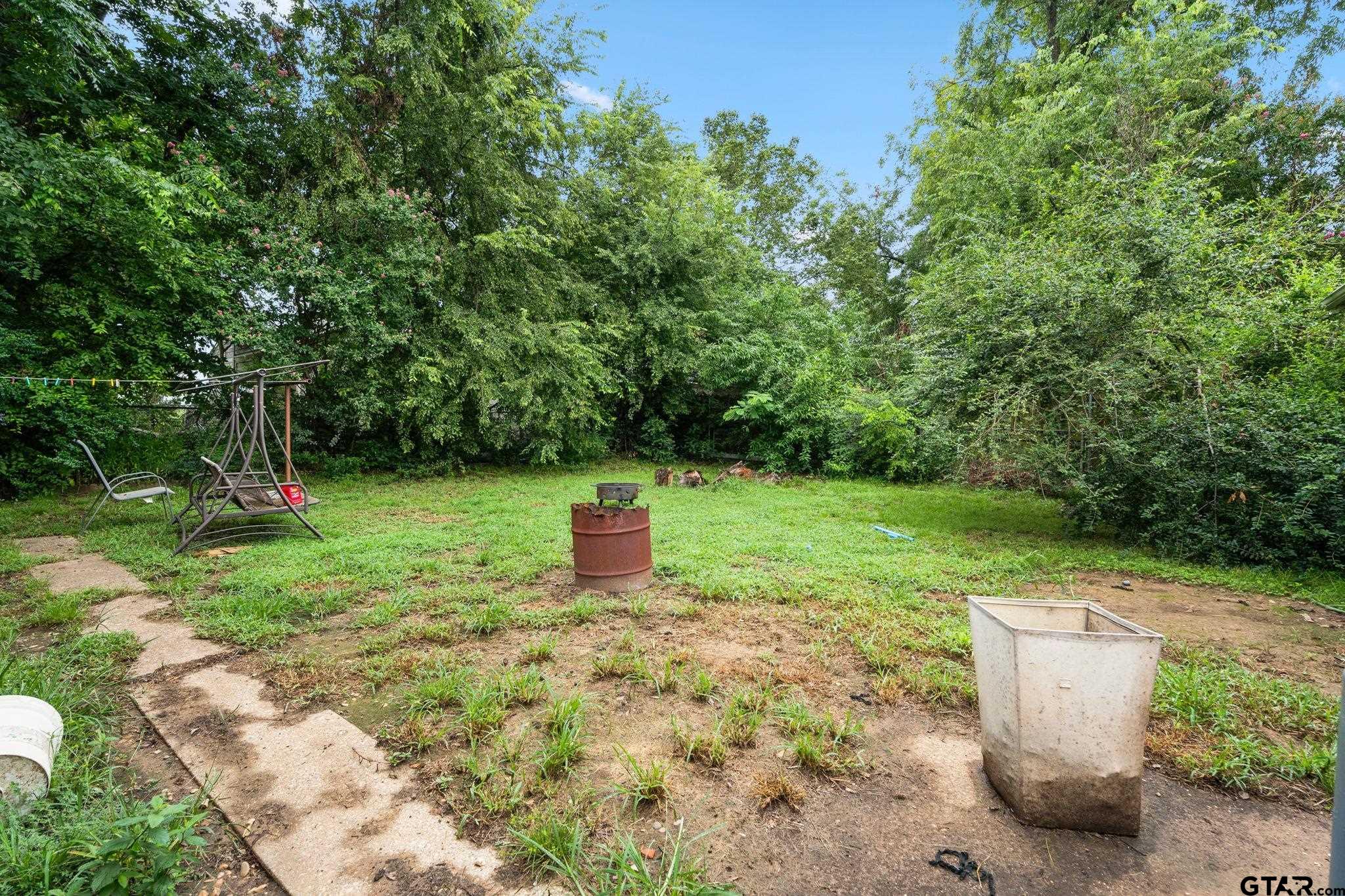 1226 Ridgeview