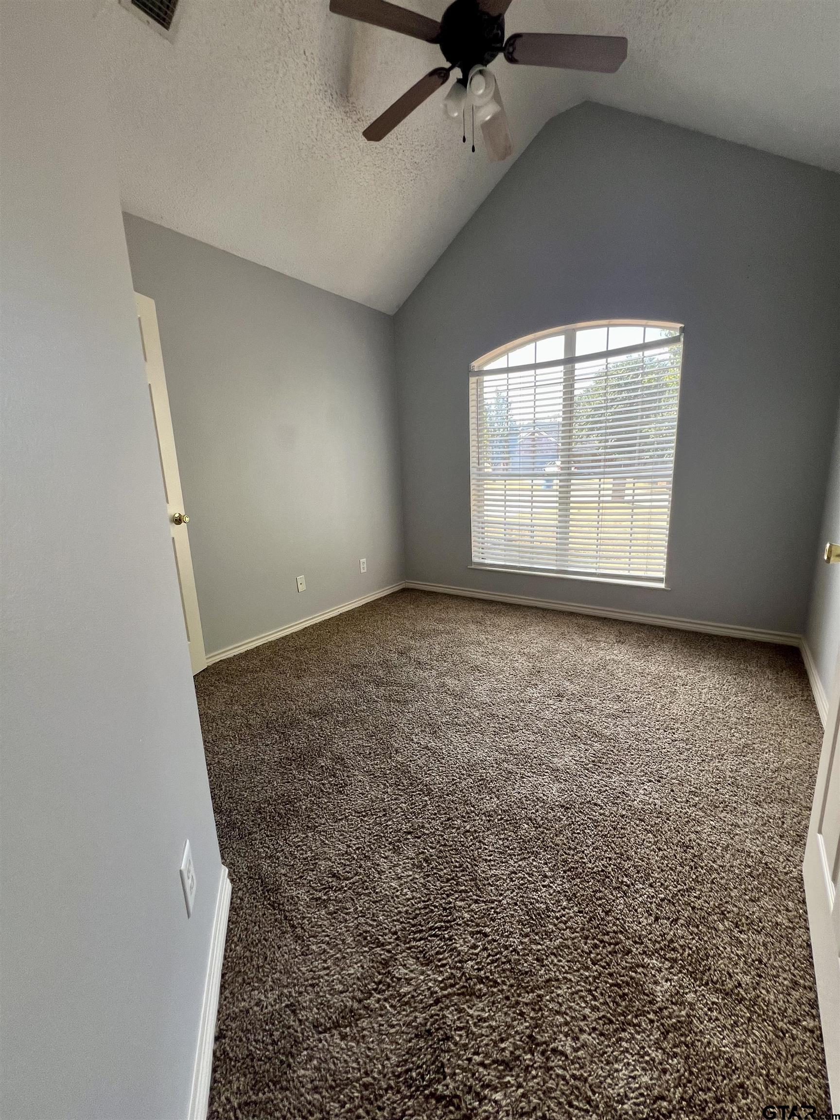 1406 Brookside Ct.