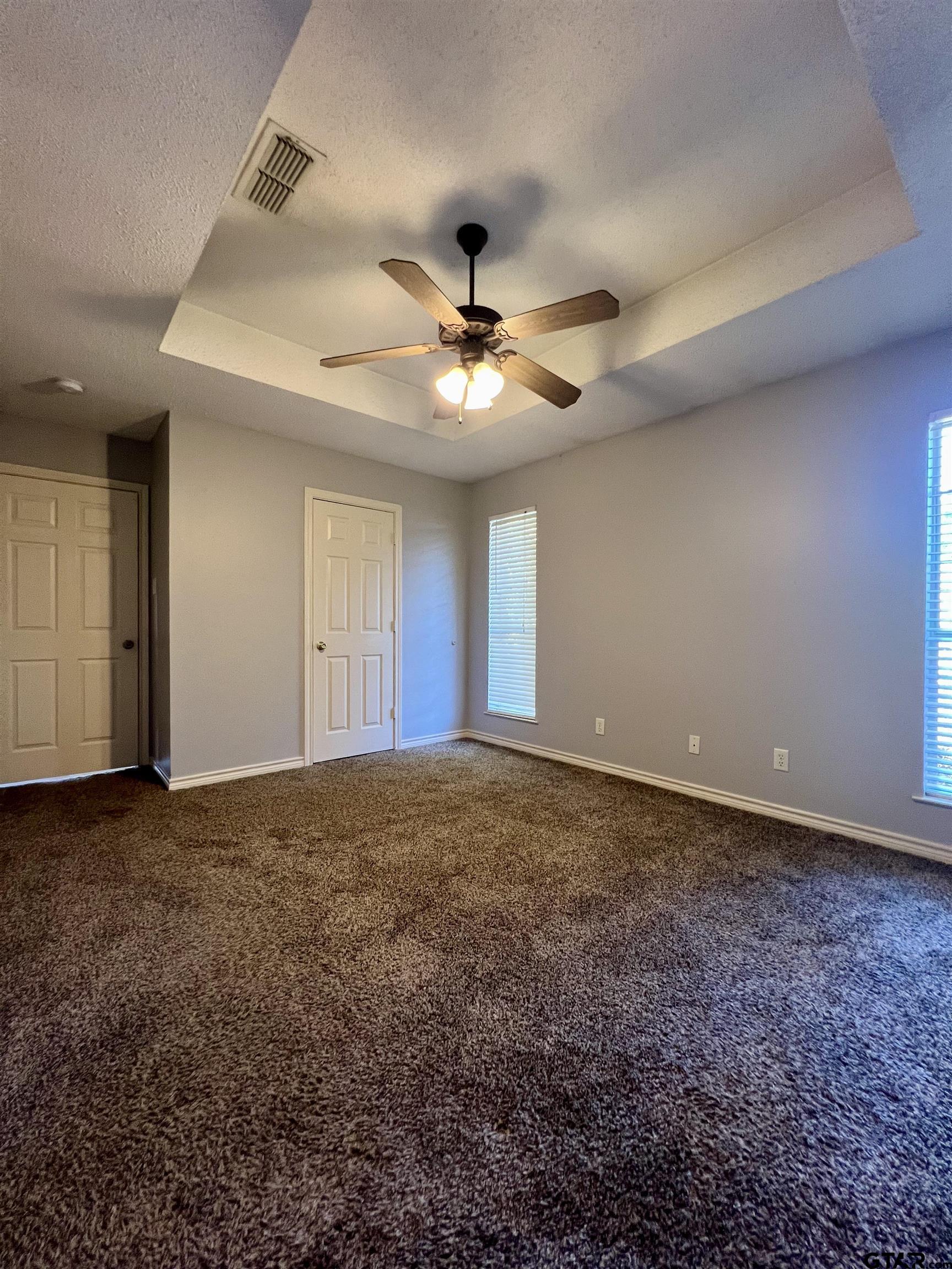 1406 Brookside Ct.