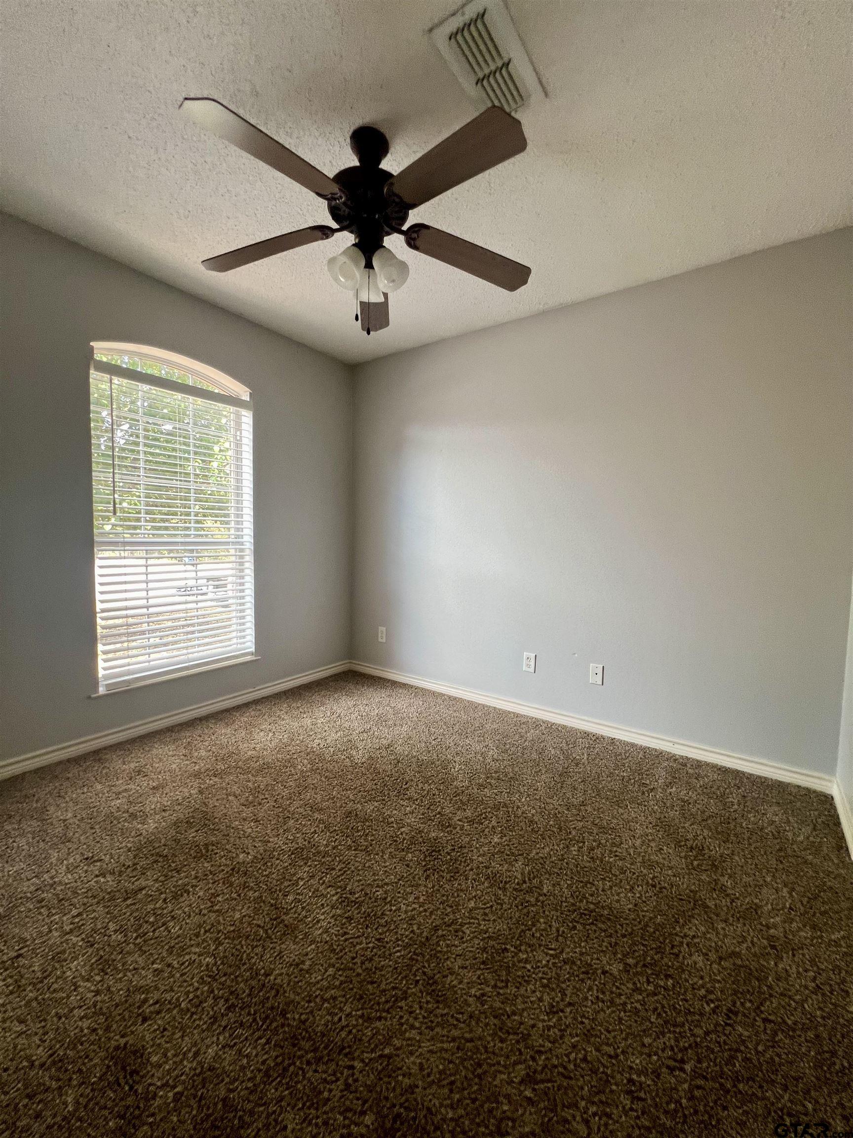 1406 Brookside Ct.