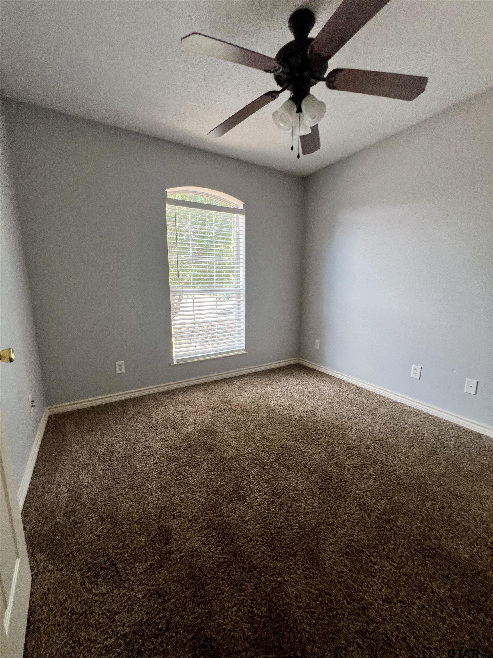 1406 Brookside Ct.