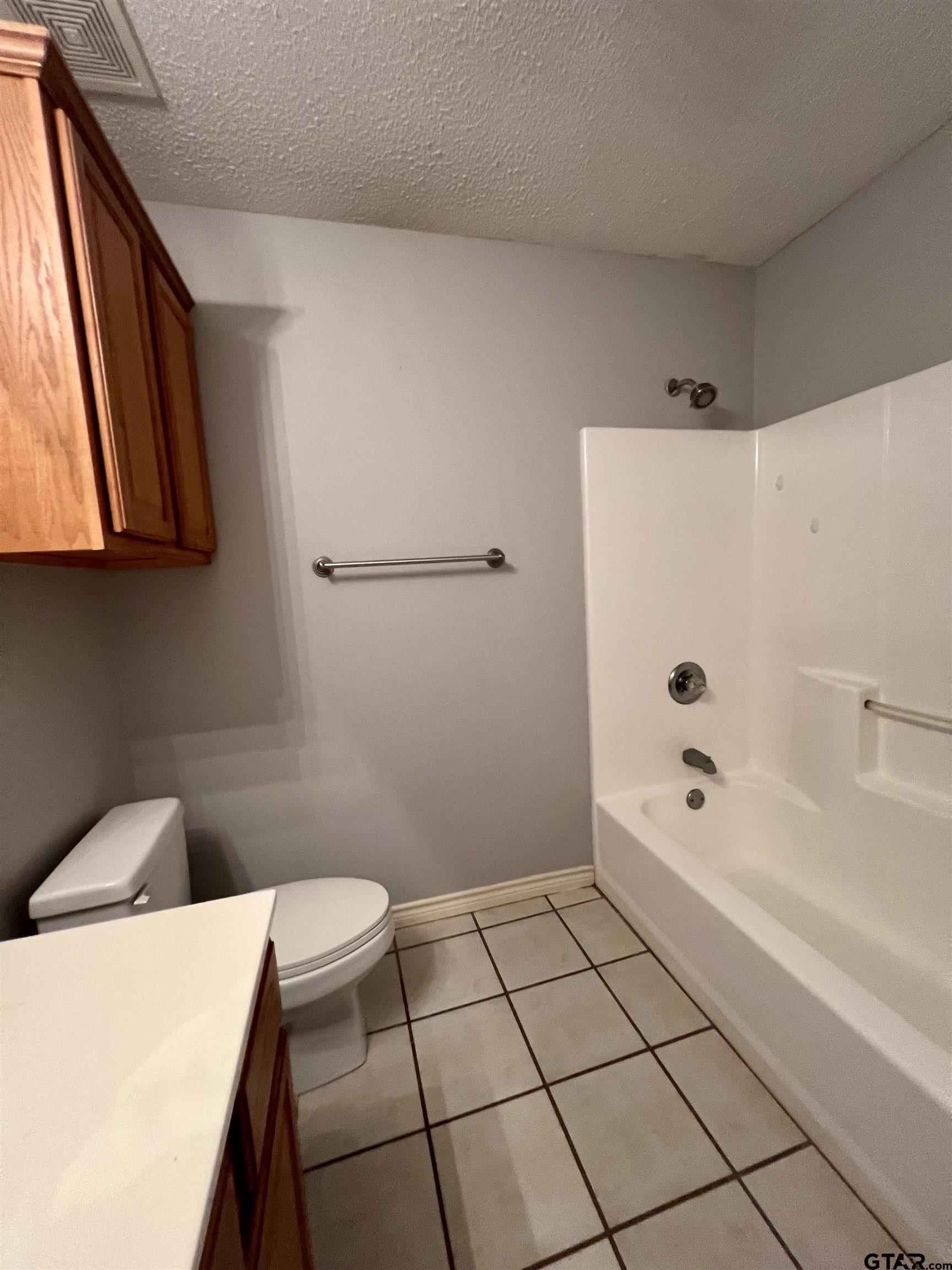 1406 Brookside Ct.