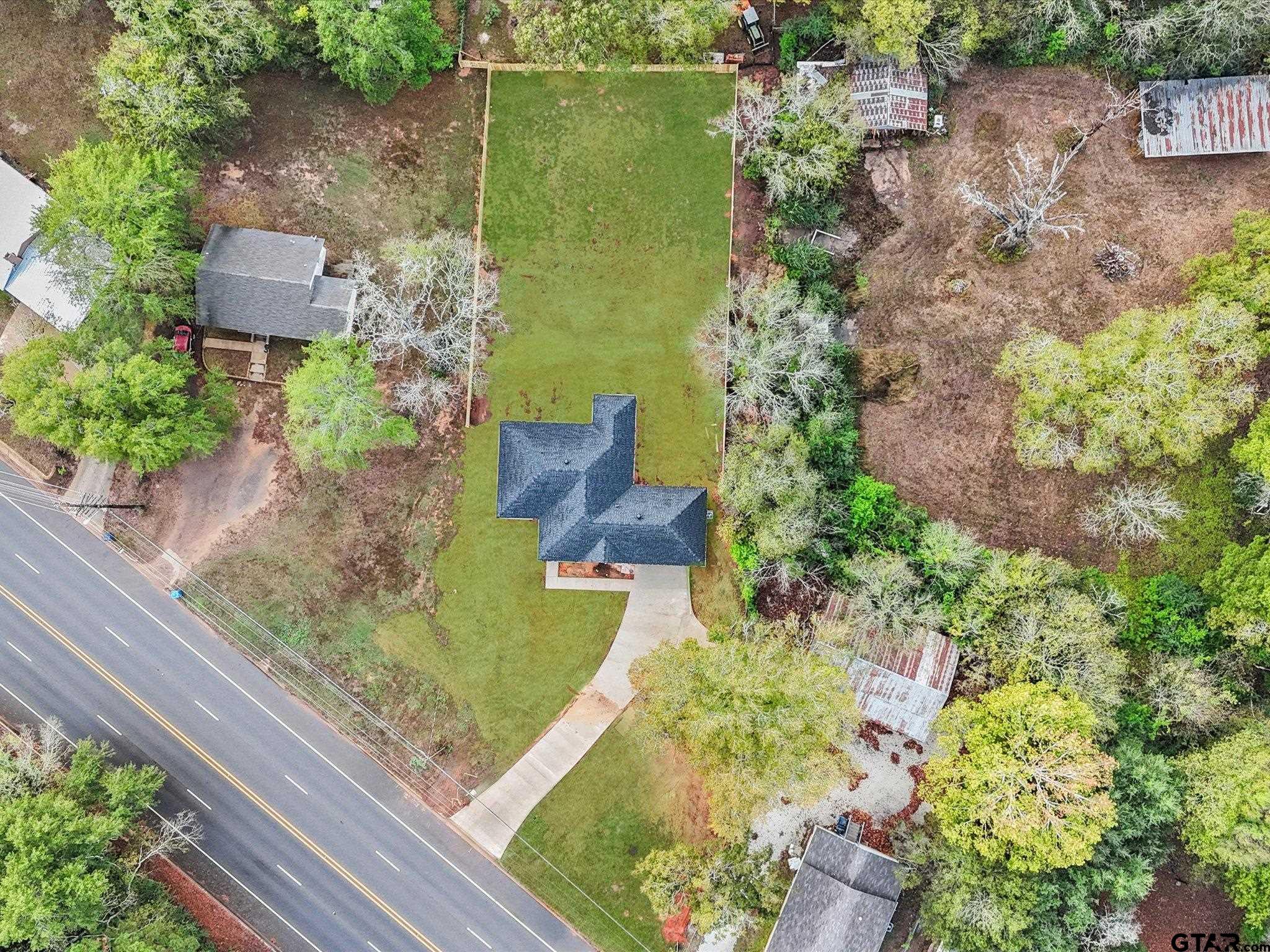 255 E Johnson Dr