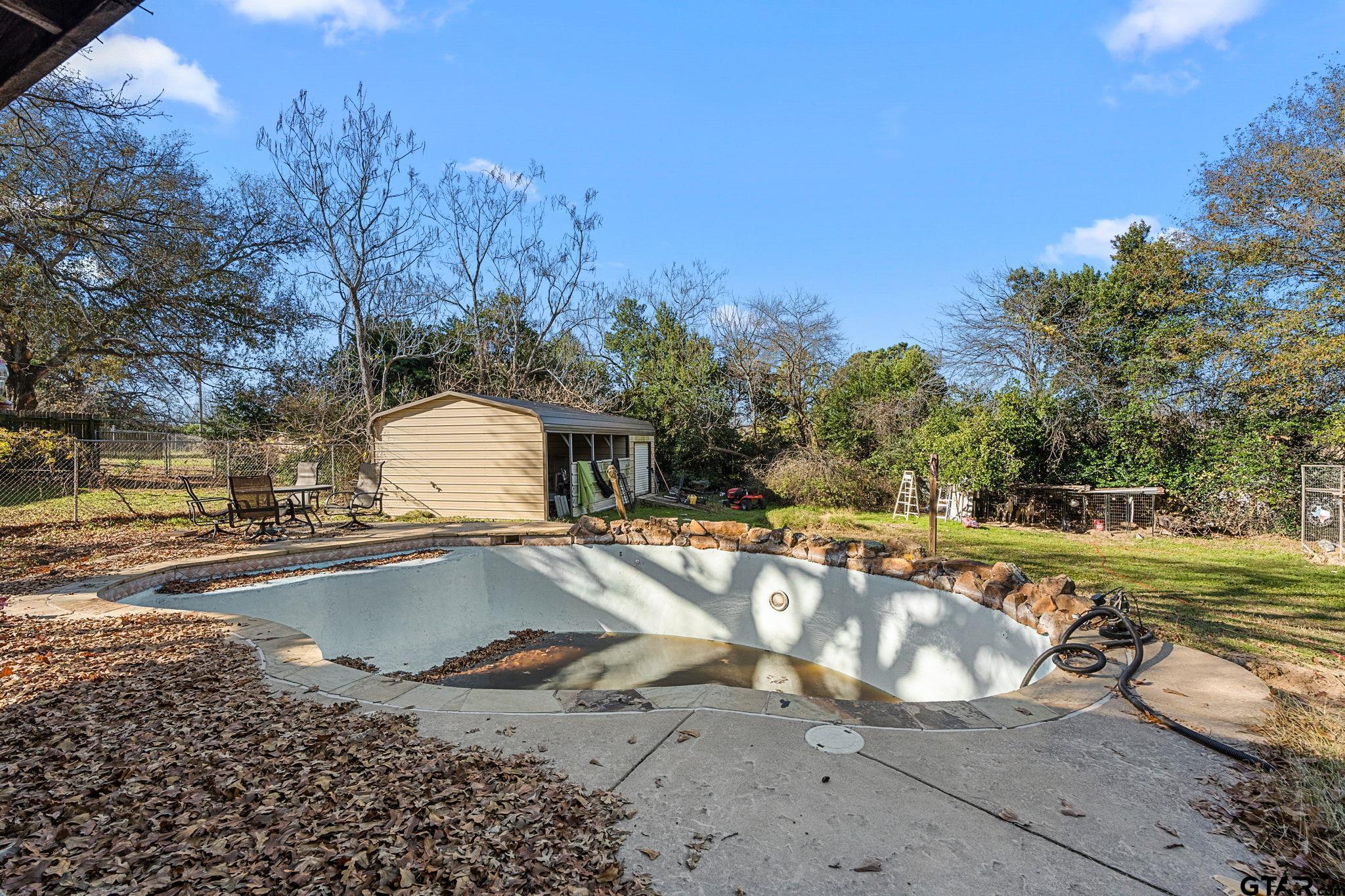 9880 County Road 1111