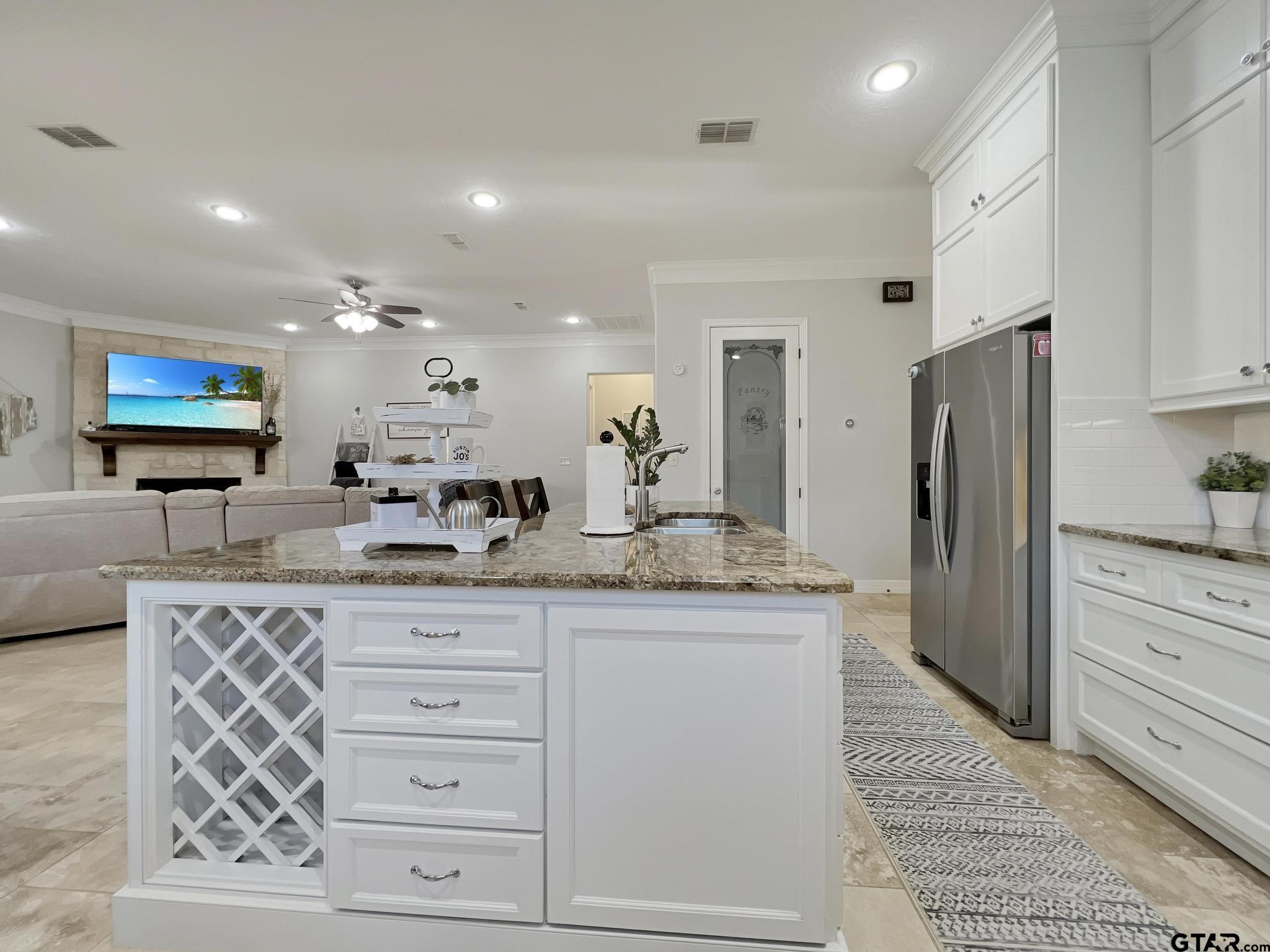 18411 Whippoorwill