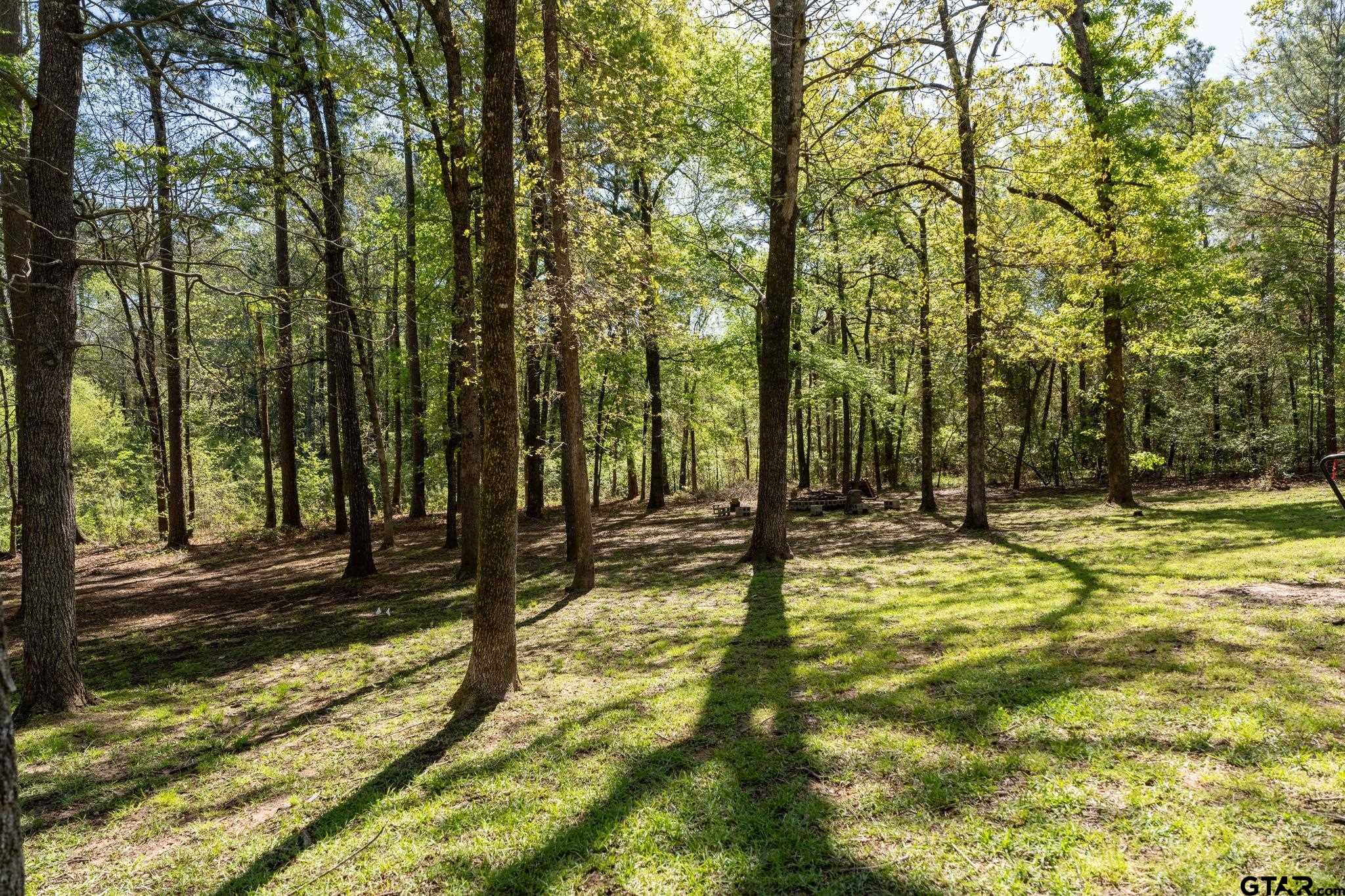 17050 Hickory Trail