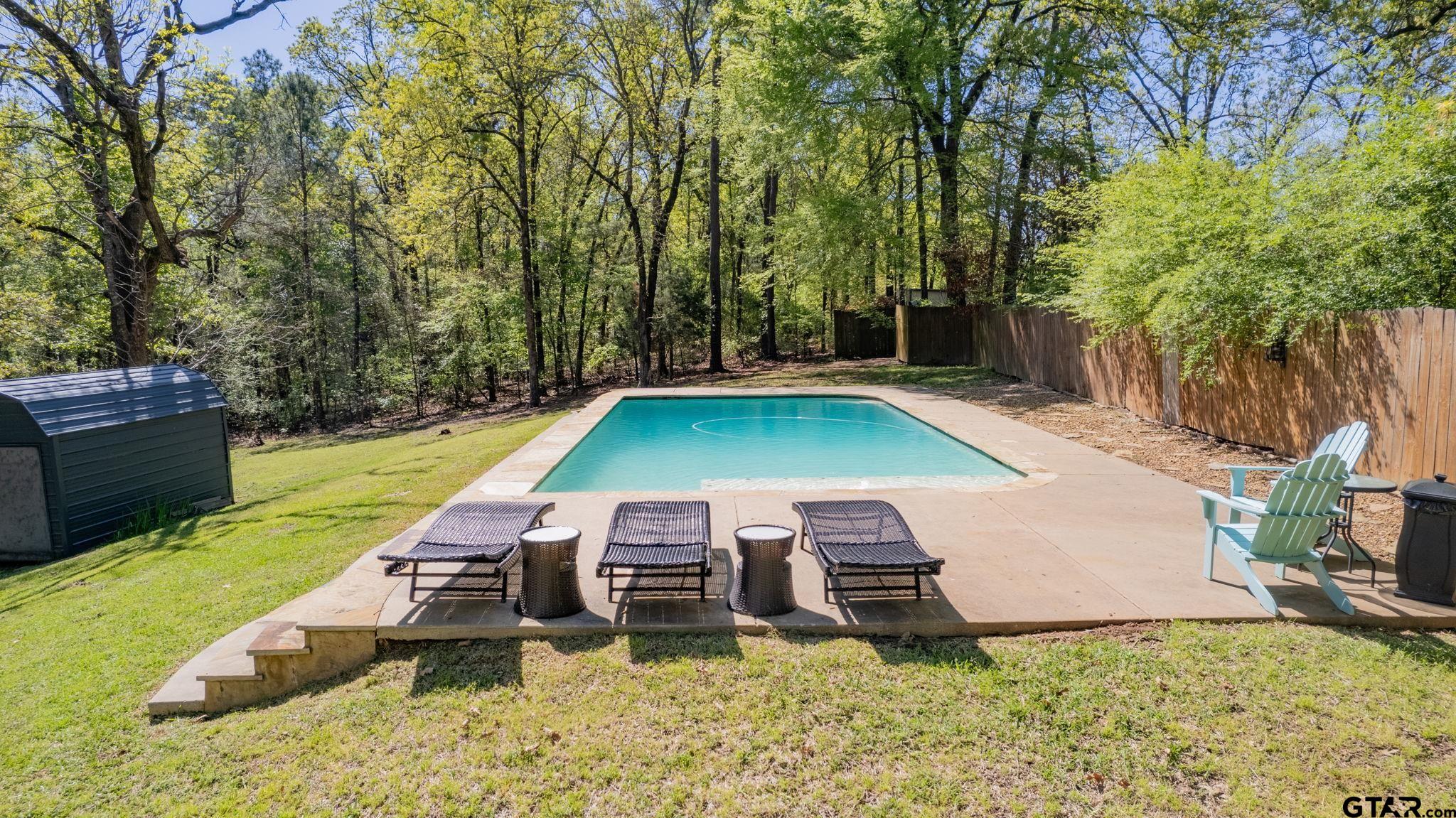 17050 Hickory Trail
