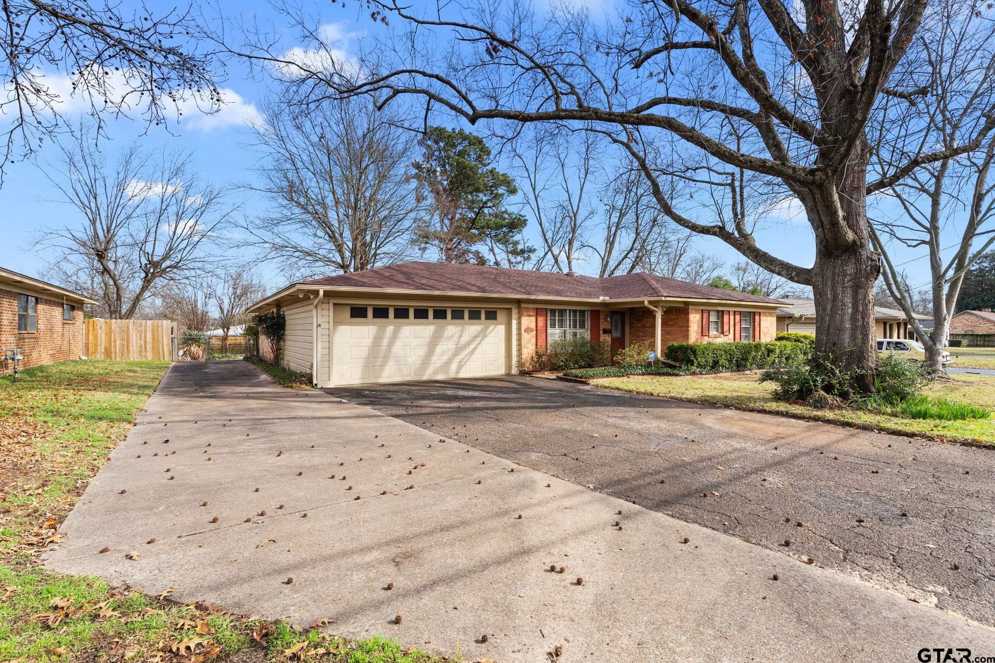 3138 Colgate Ave