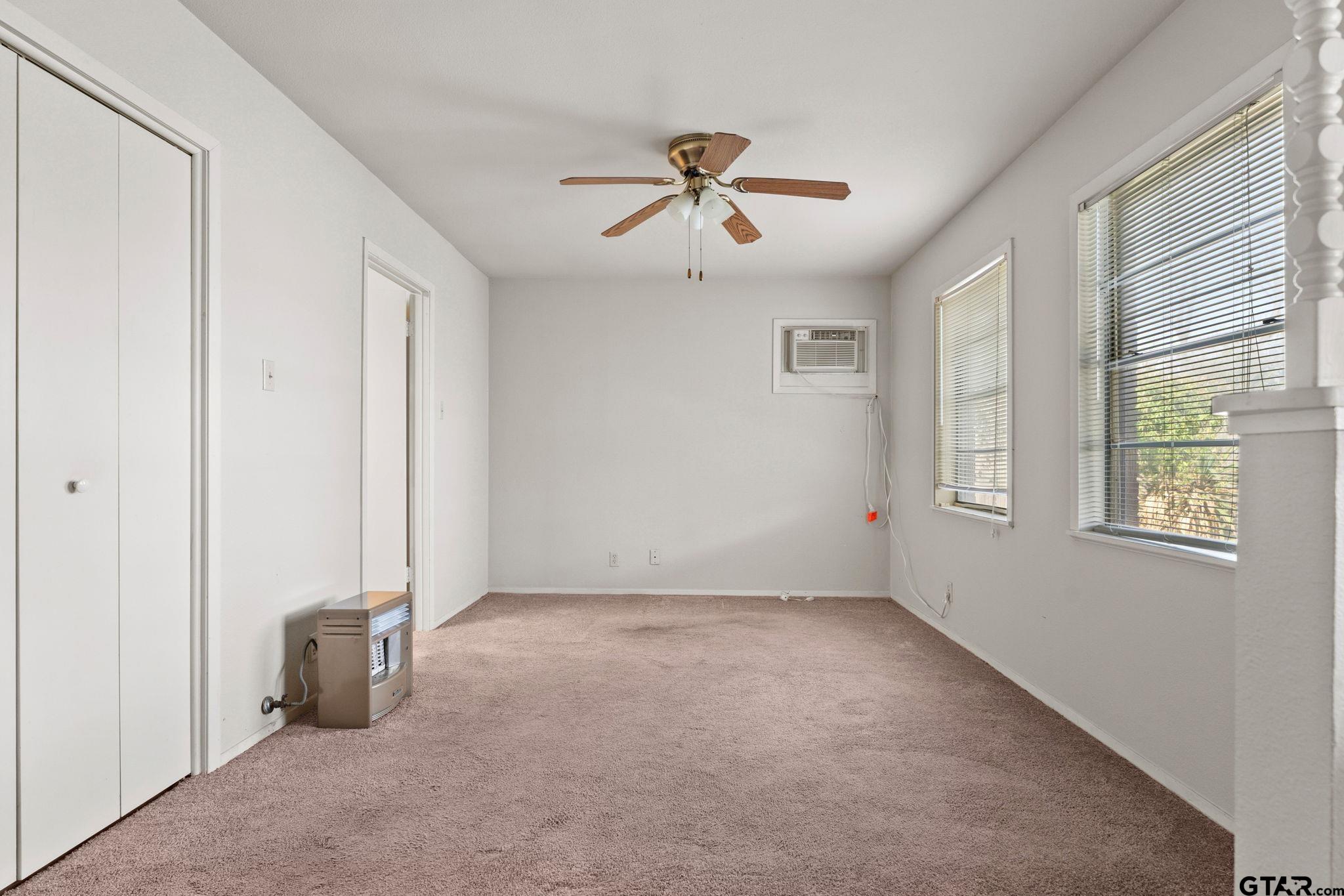 3138 Colgate Ave