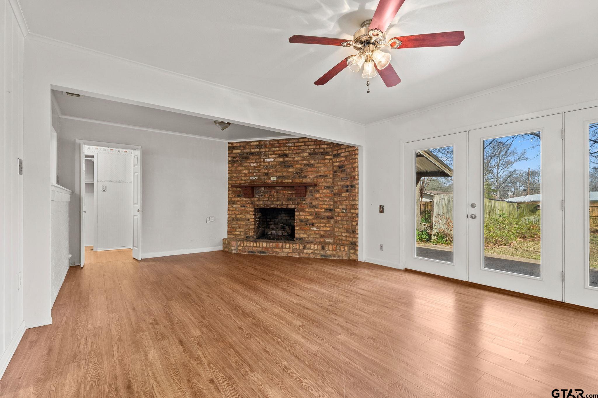 3138 Colgate Ave