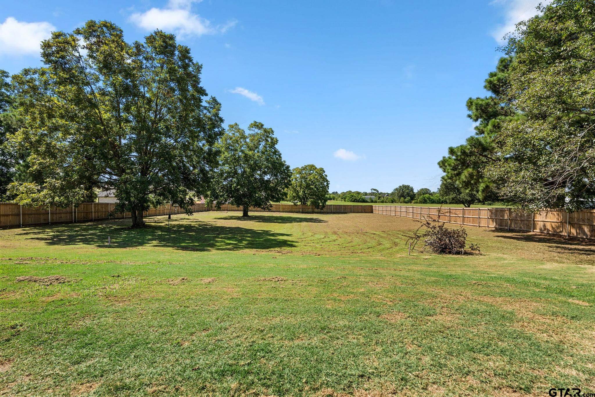 11524 County Road 175