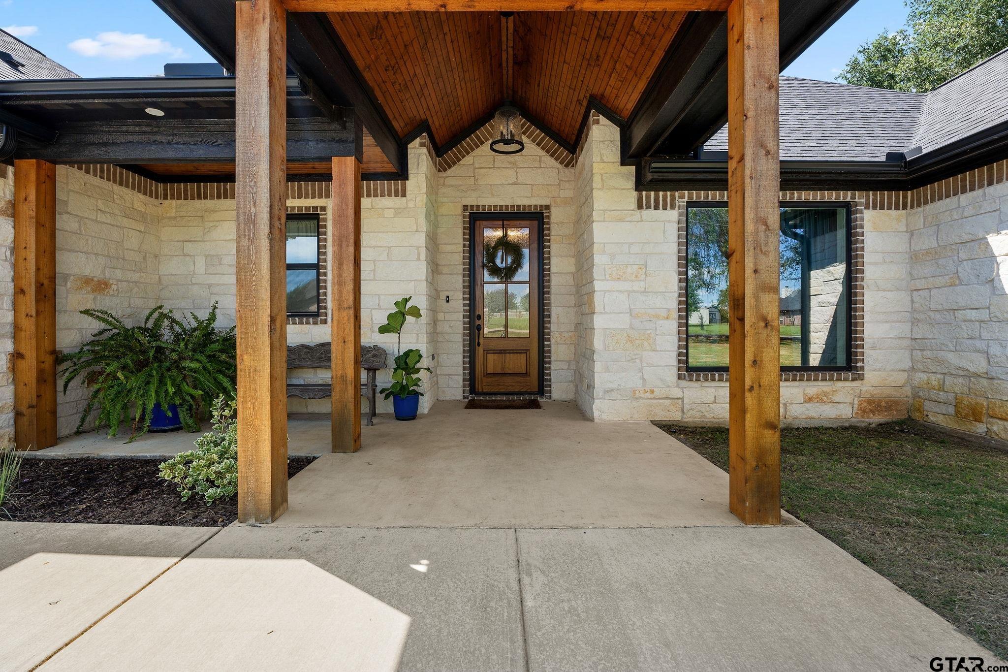 11524 County Road 175