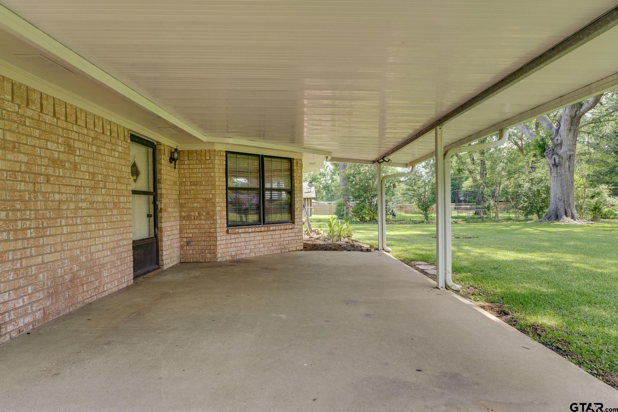 407 Gatewood Dr
