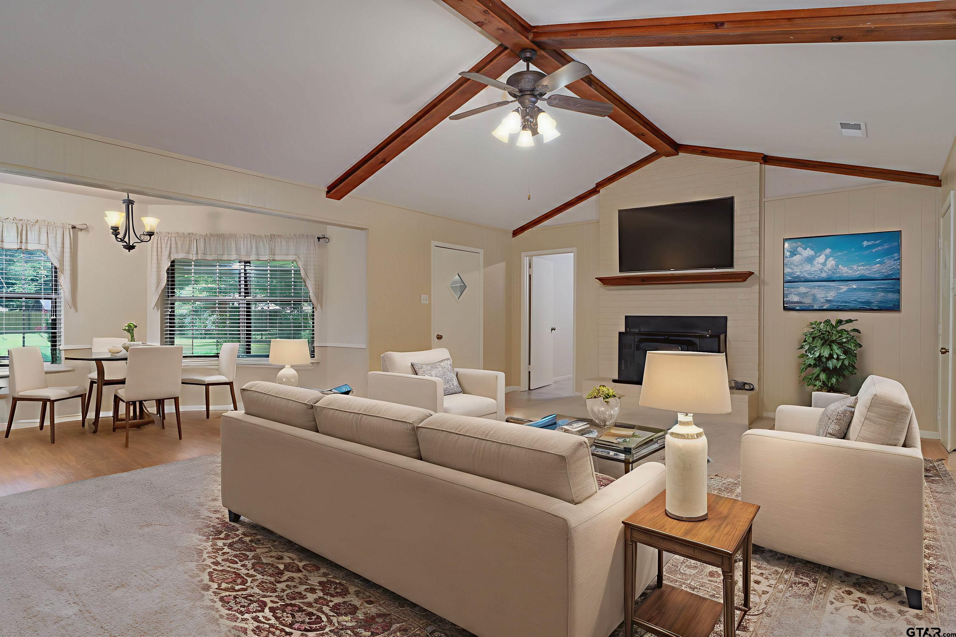 407 Gatewood Dr