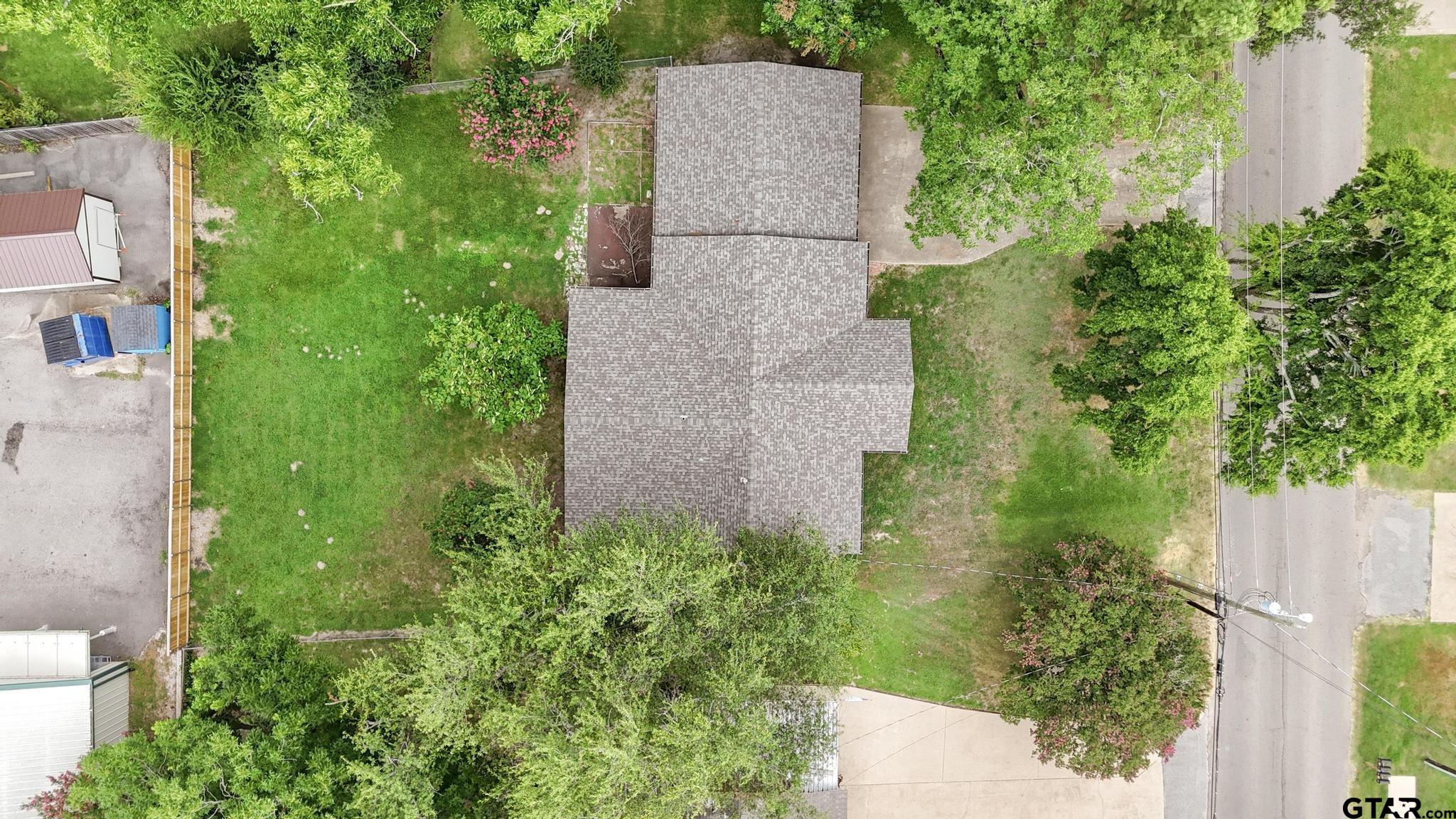 409 W South Dr
