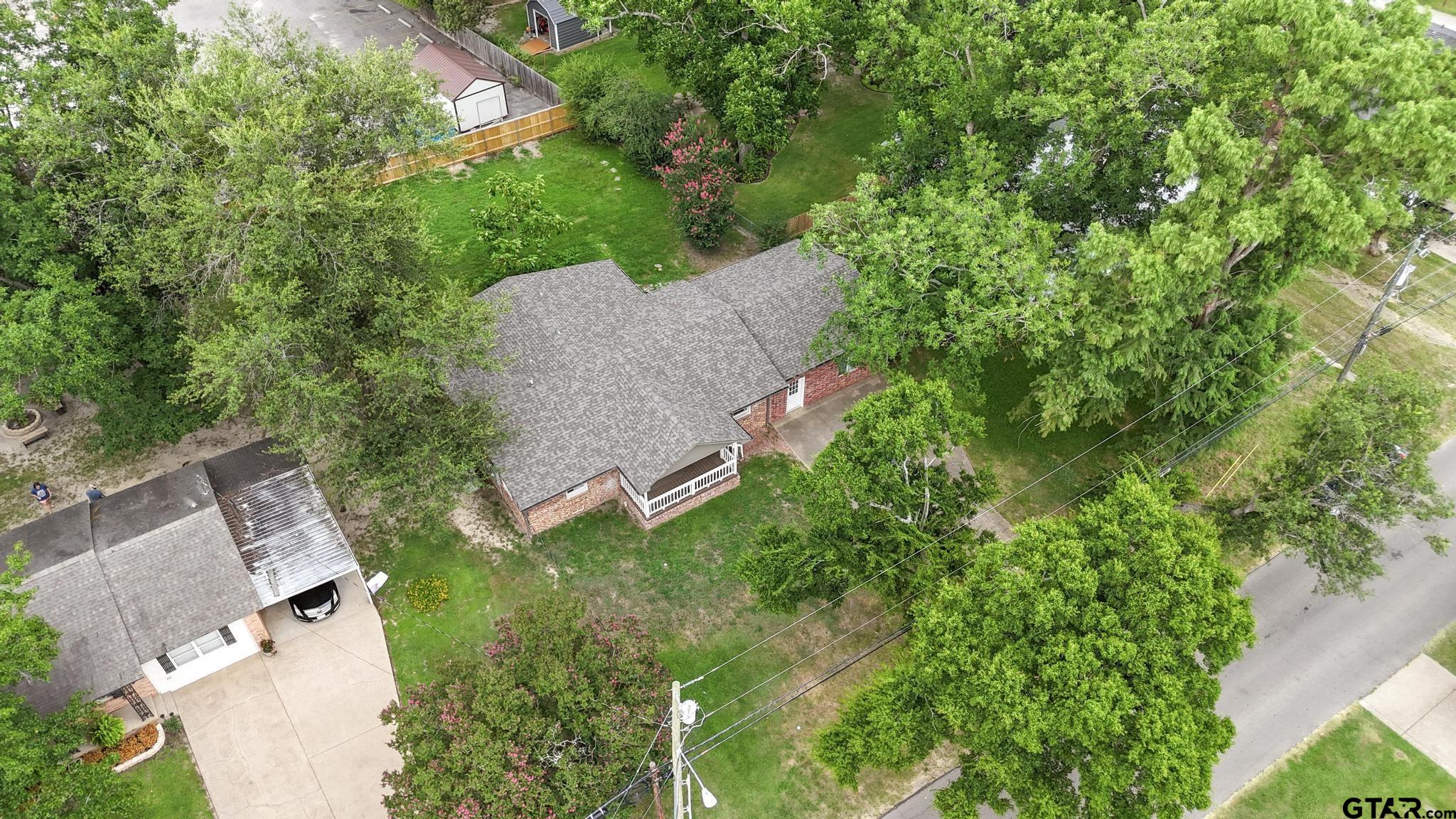 409 W South Dr
