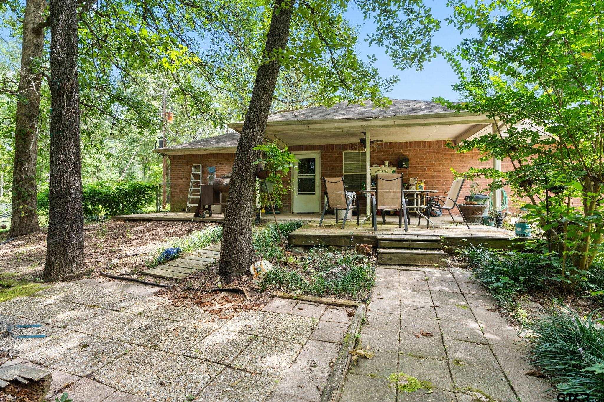 19682 County Road 2176