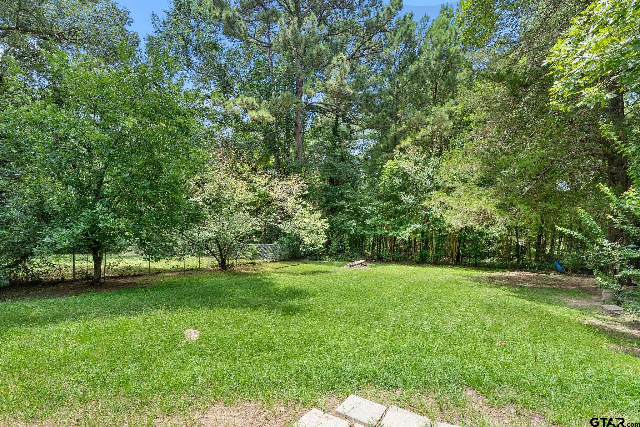 19682 County Road 2176