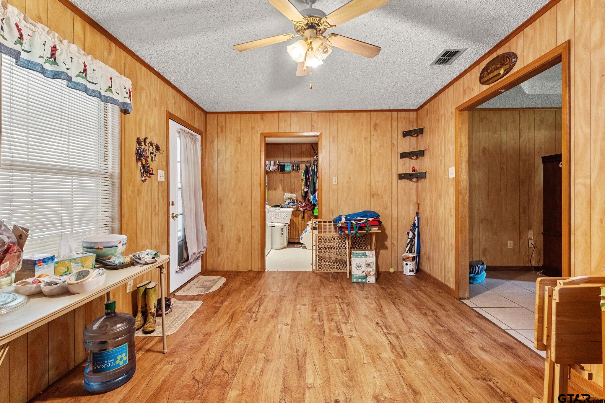 19682 County Road 2176