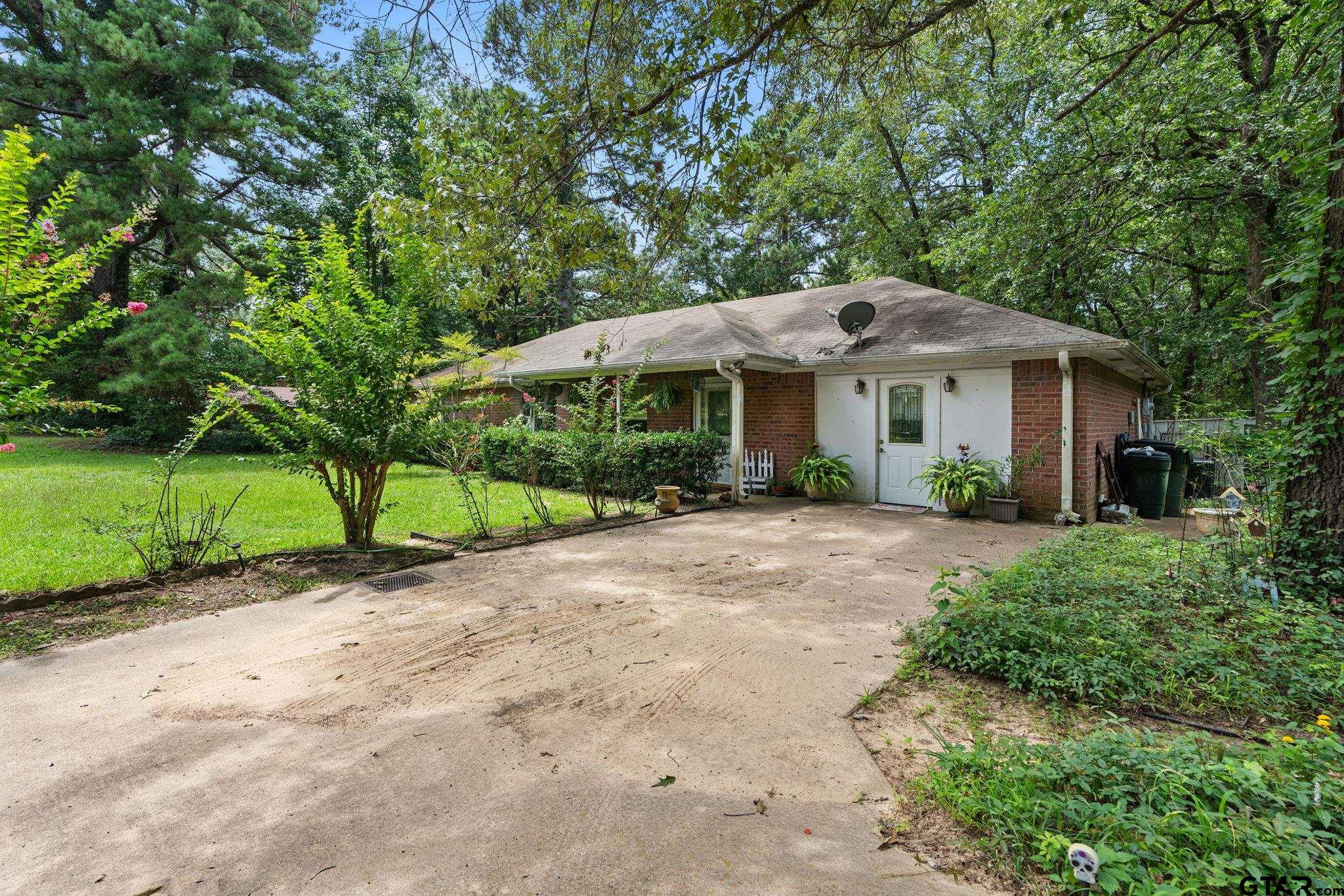 19682 County Road 2176