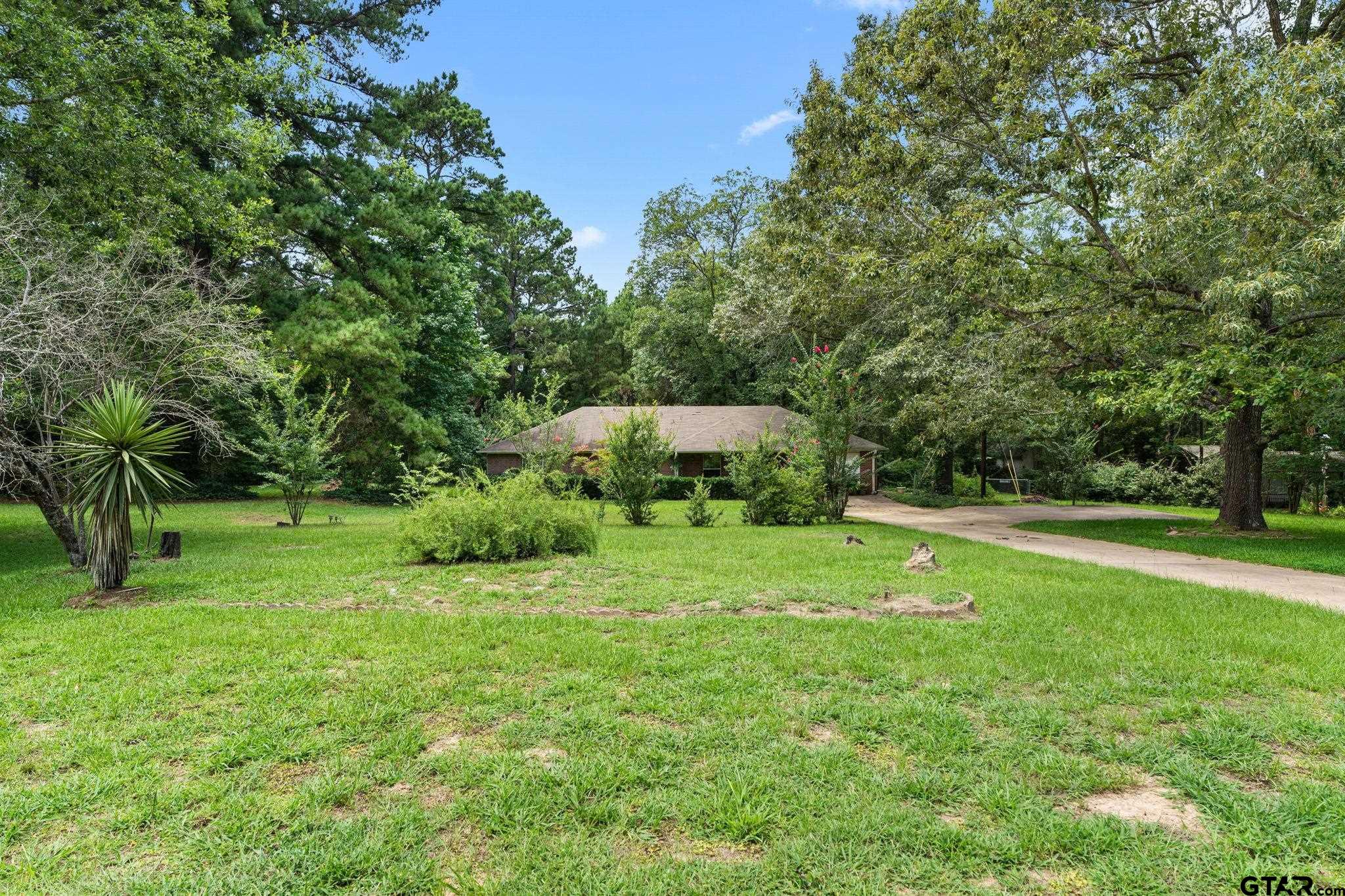 19682 County Road 2176