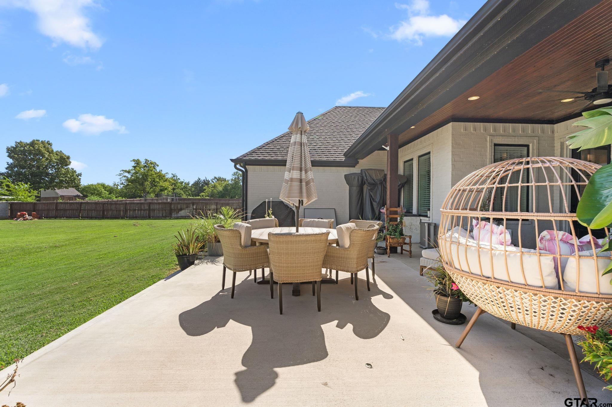211 Bush Buck Way