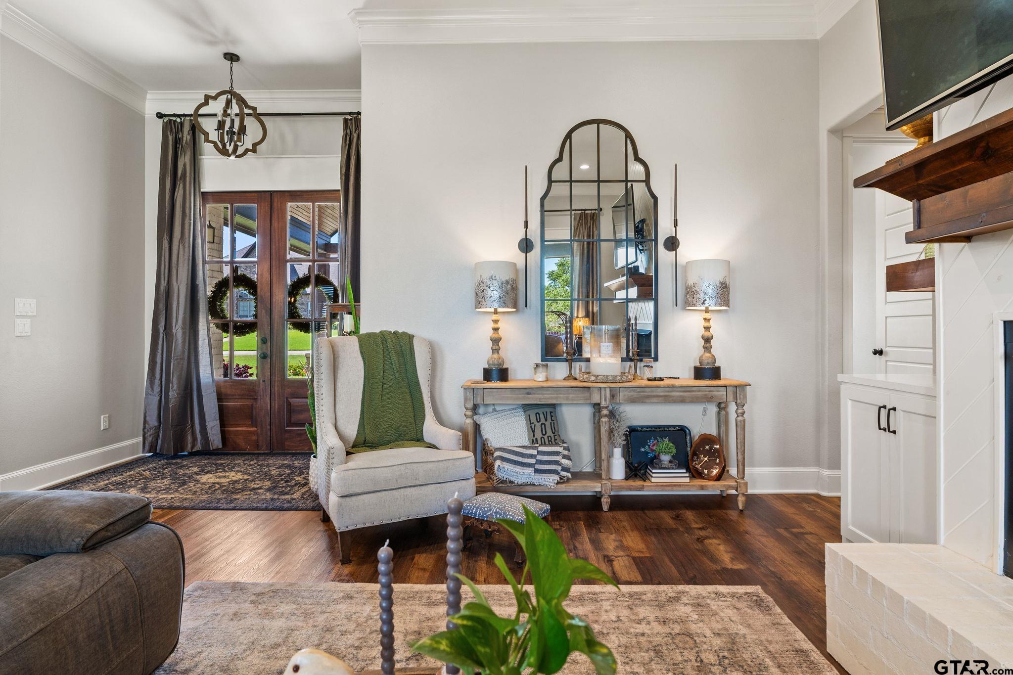 211 Bush Buck Way