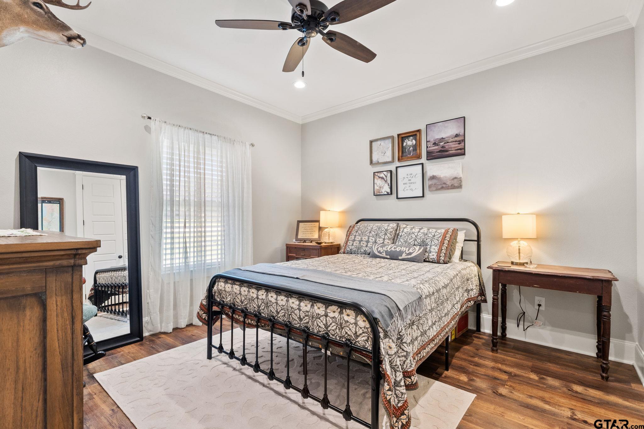 211 Bush Buck Way