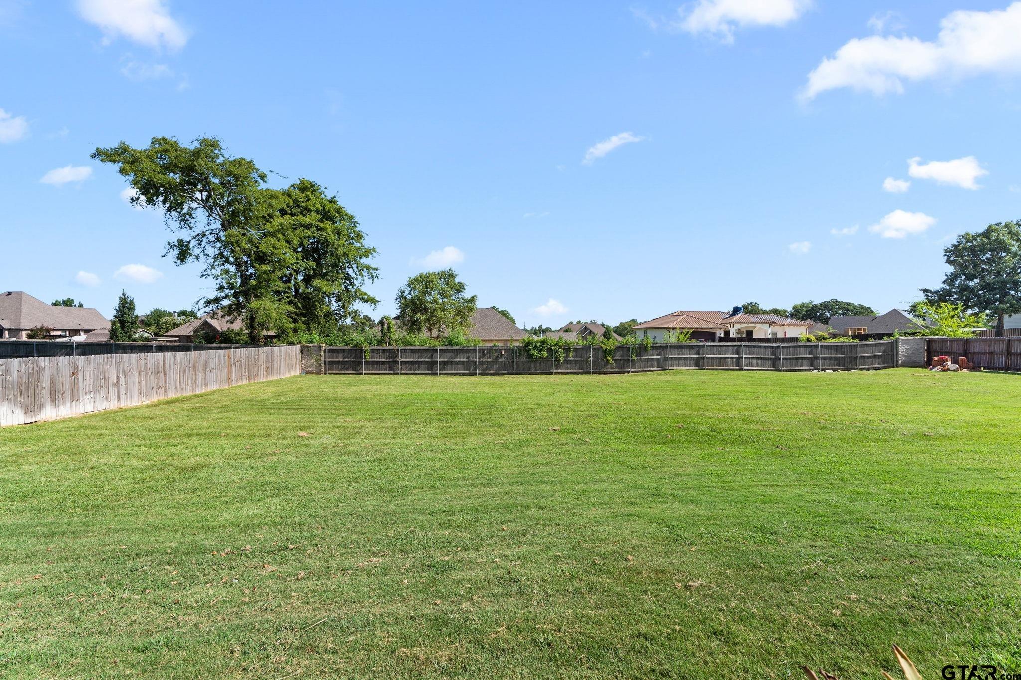 211 Bush Buck Way