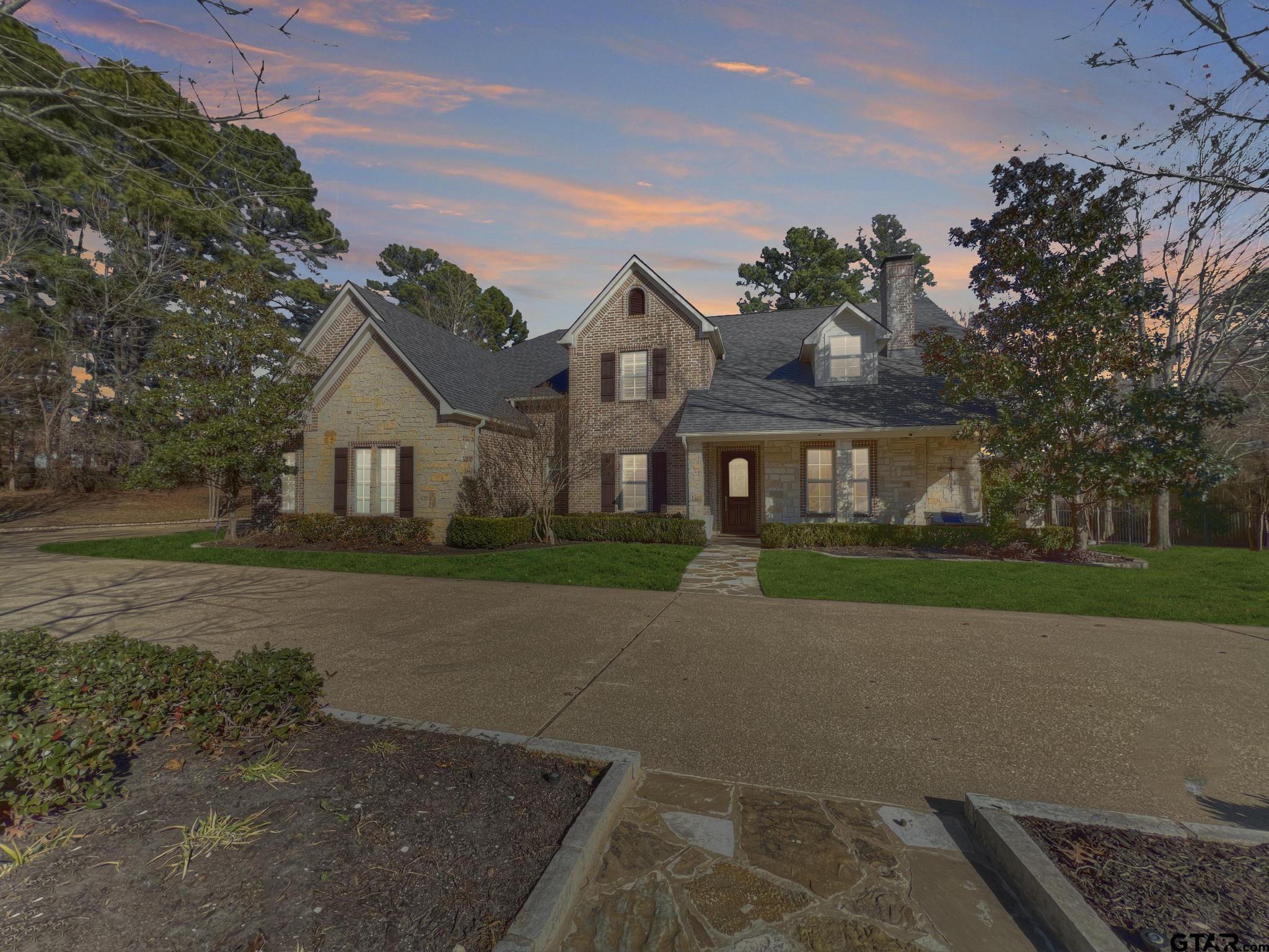 7010 Cherryhill Dr